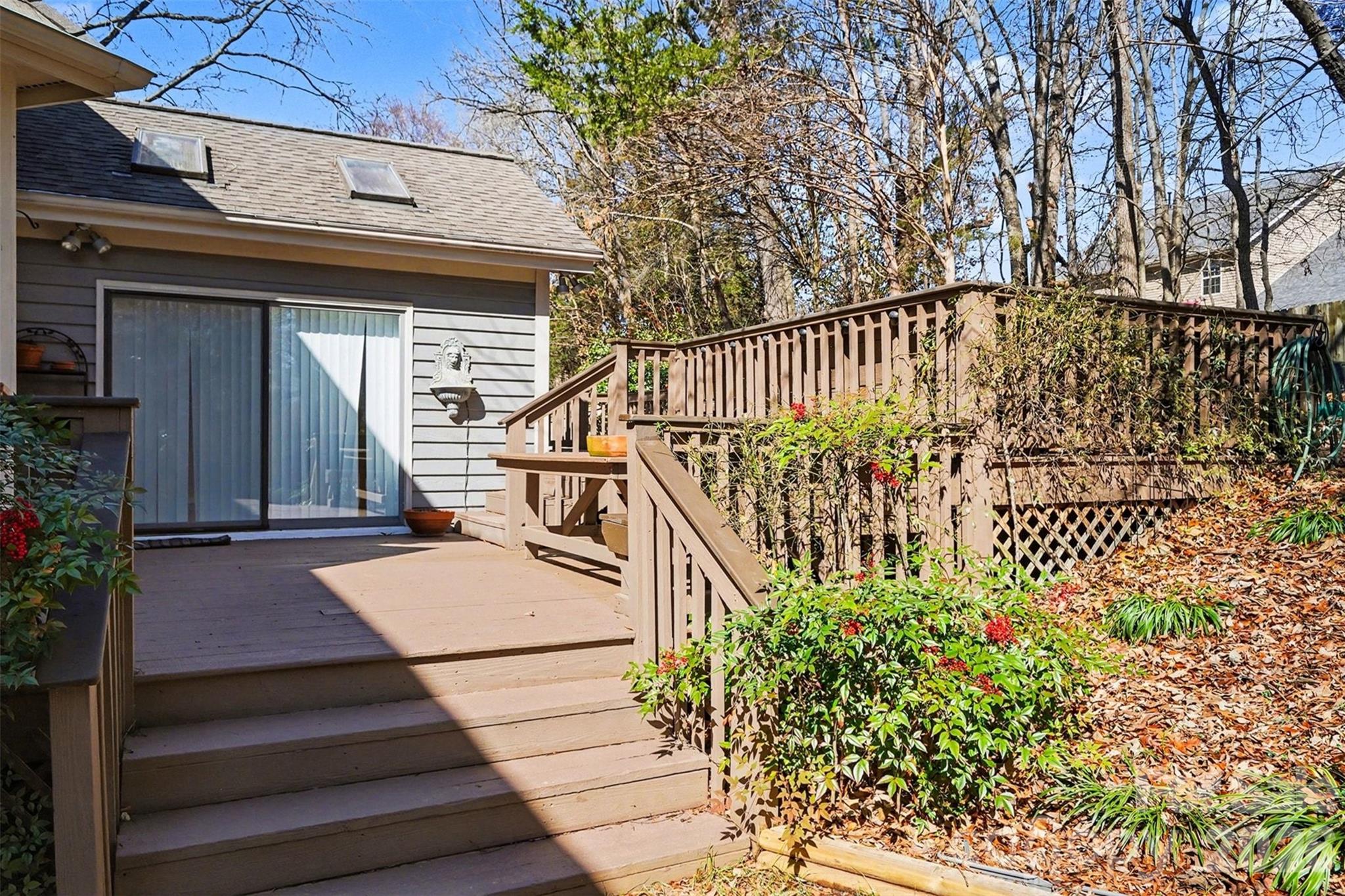 Wing Pointe - Residential