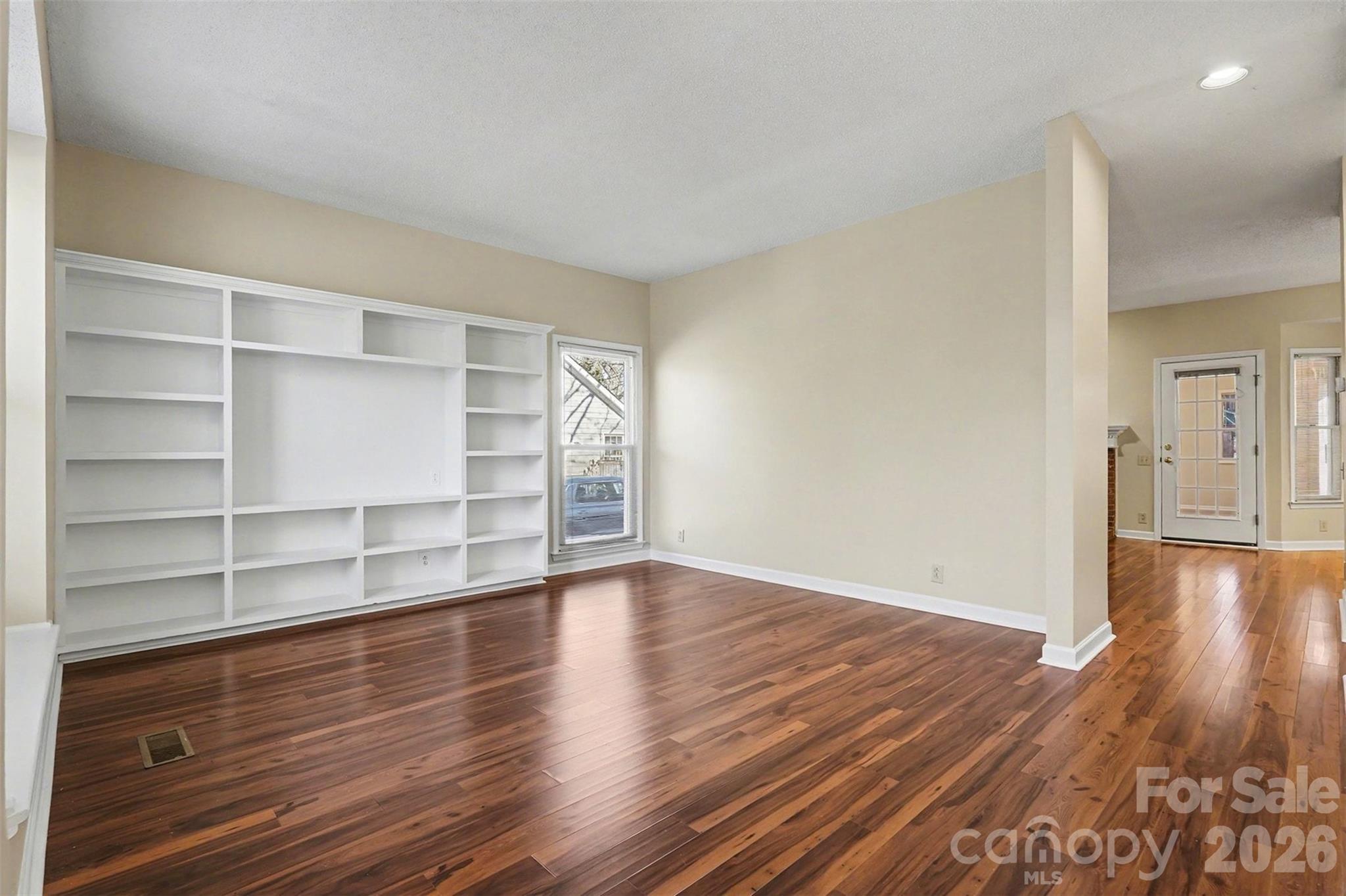 Wing Pointe - Residential