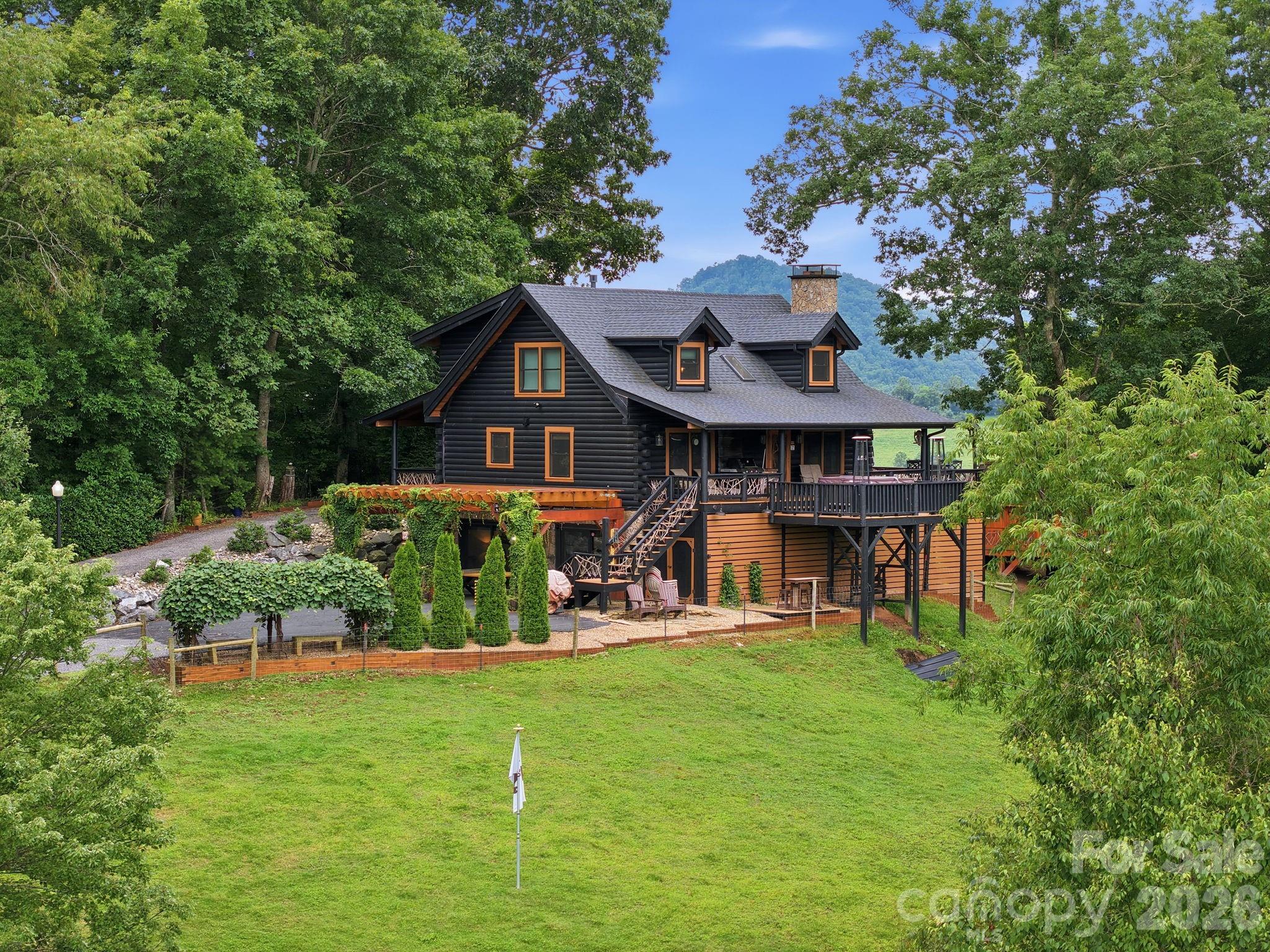 206 Hamlet Drive, Burnsville, NC, 28714