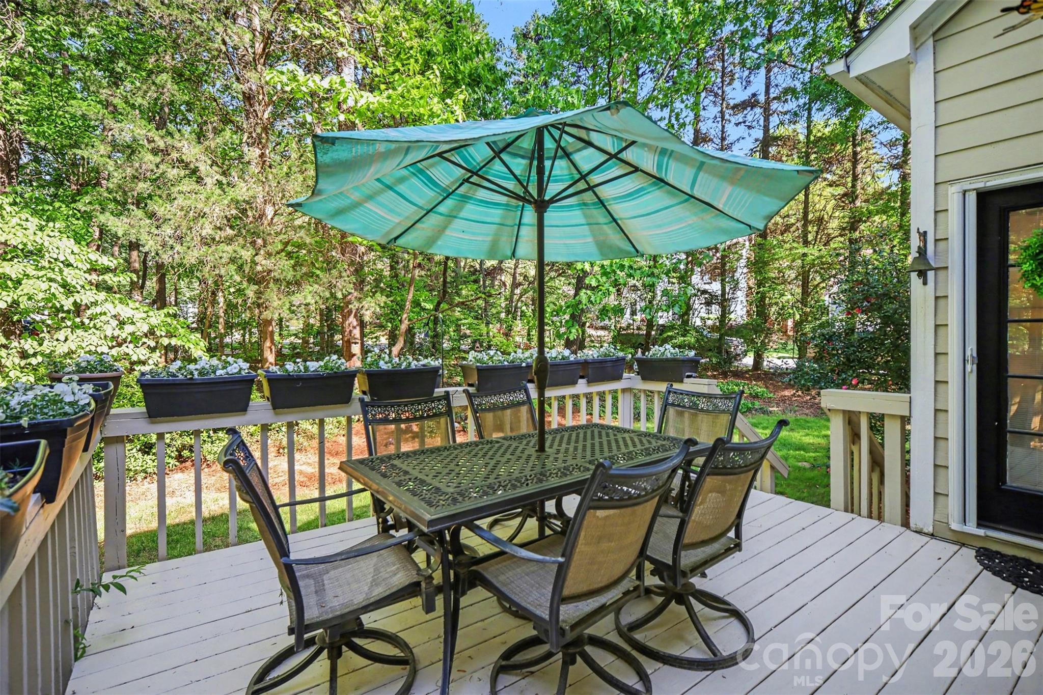 Davis Lake - Residential