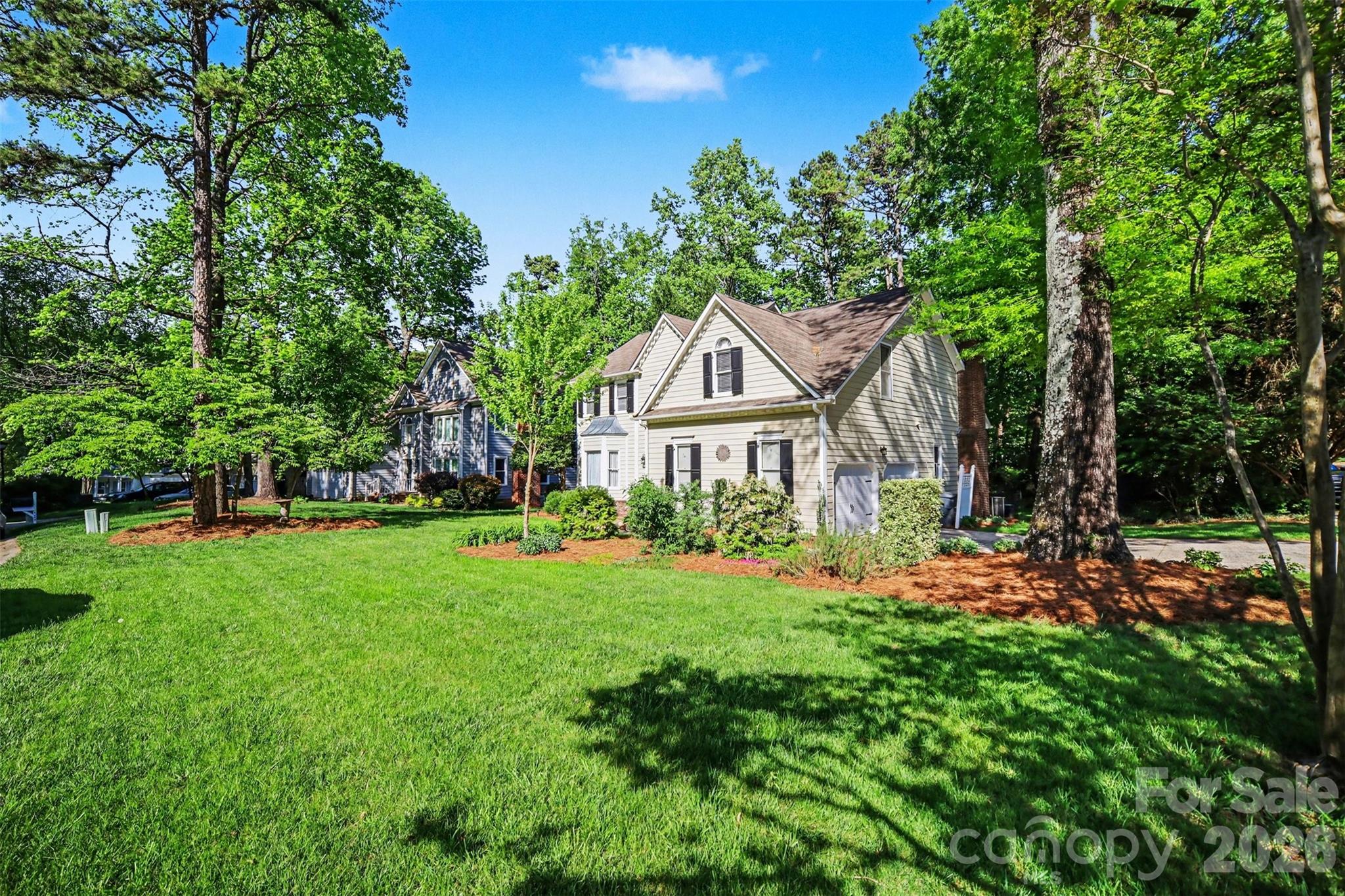 Davis Lake - Residential