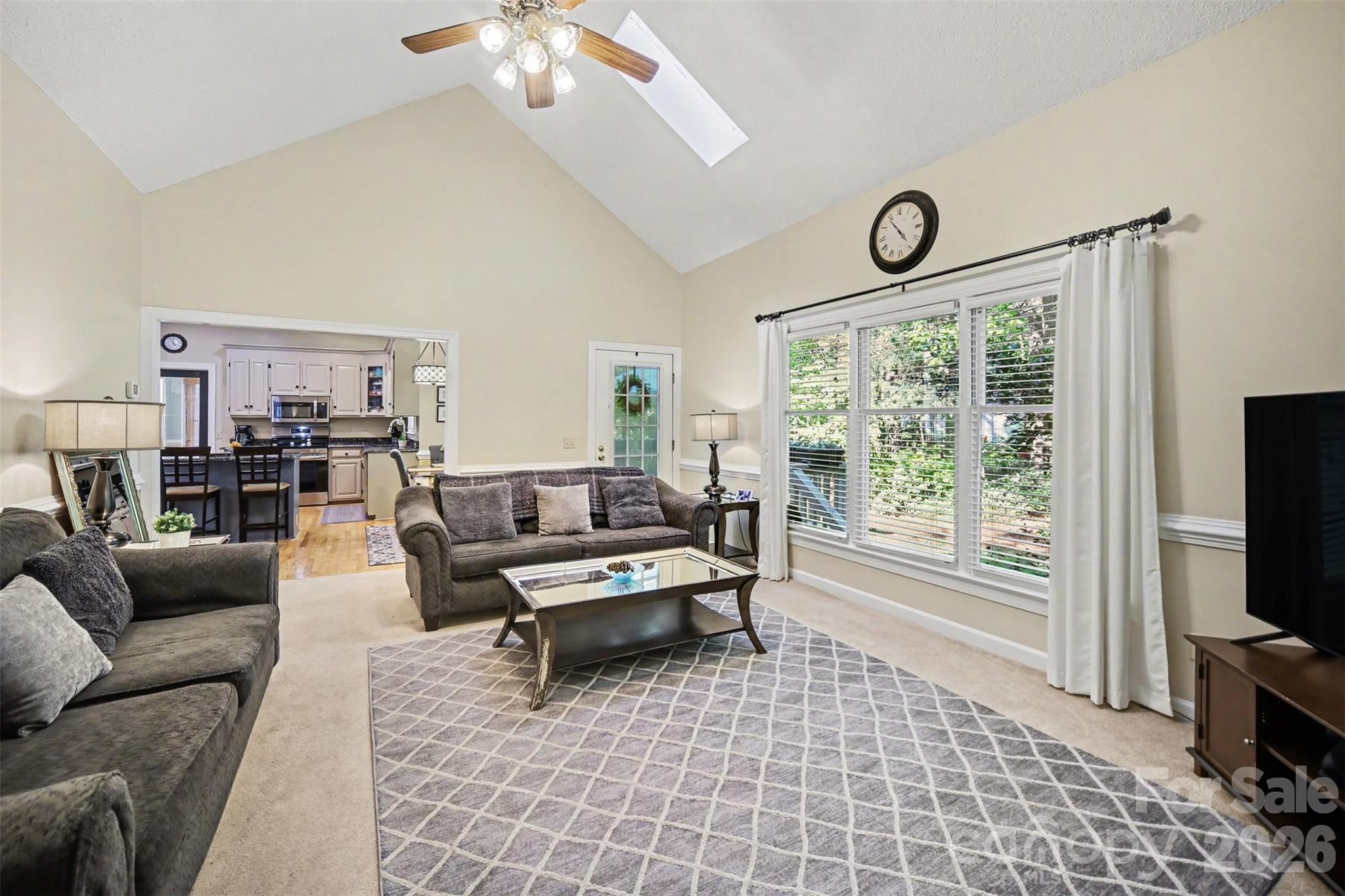 Davis Lake - Residential