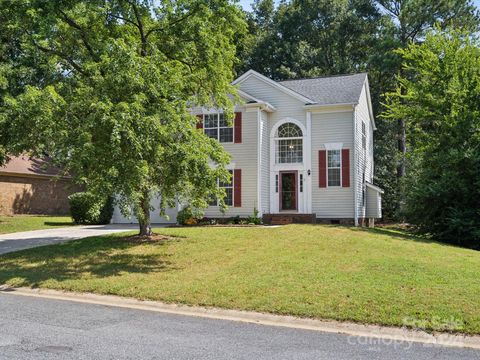 A home in Pineville