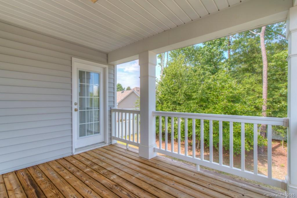 Chestnut Oaks - Residential