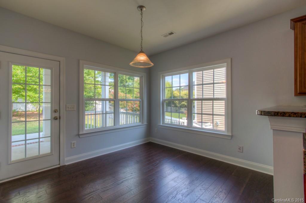 Chestnut Oaks - Residential