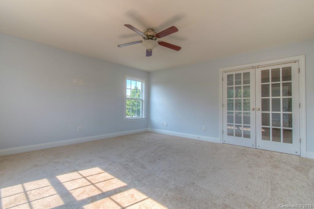 Chestnut Oaks - Residential