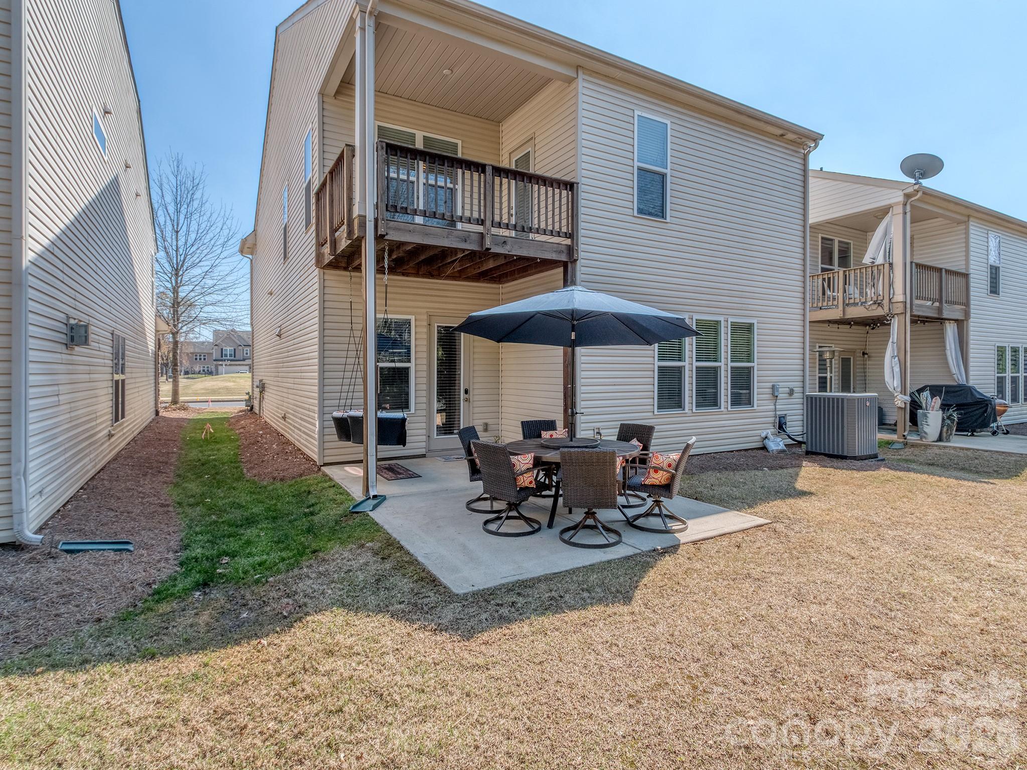 Park South Station - Residential