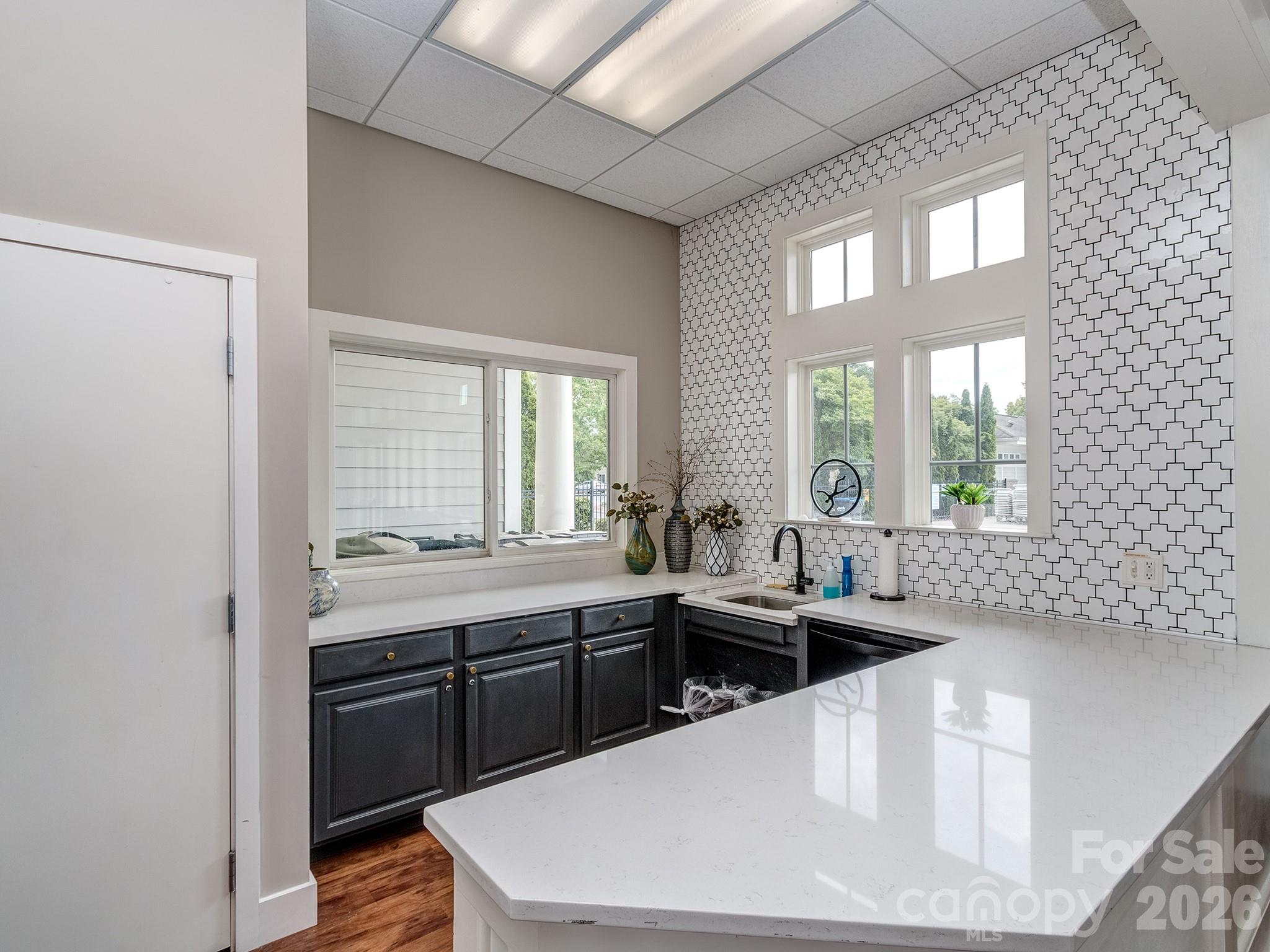 Park South Station - Residential