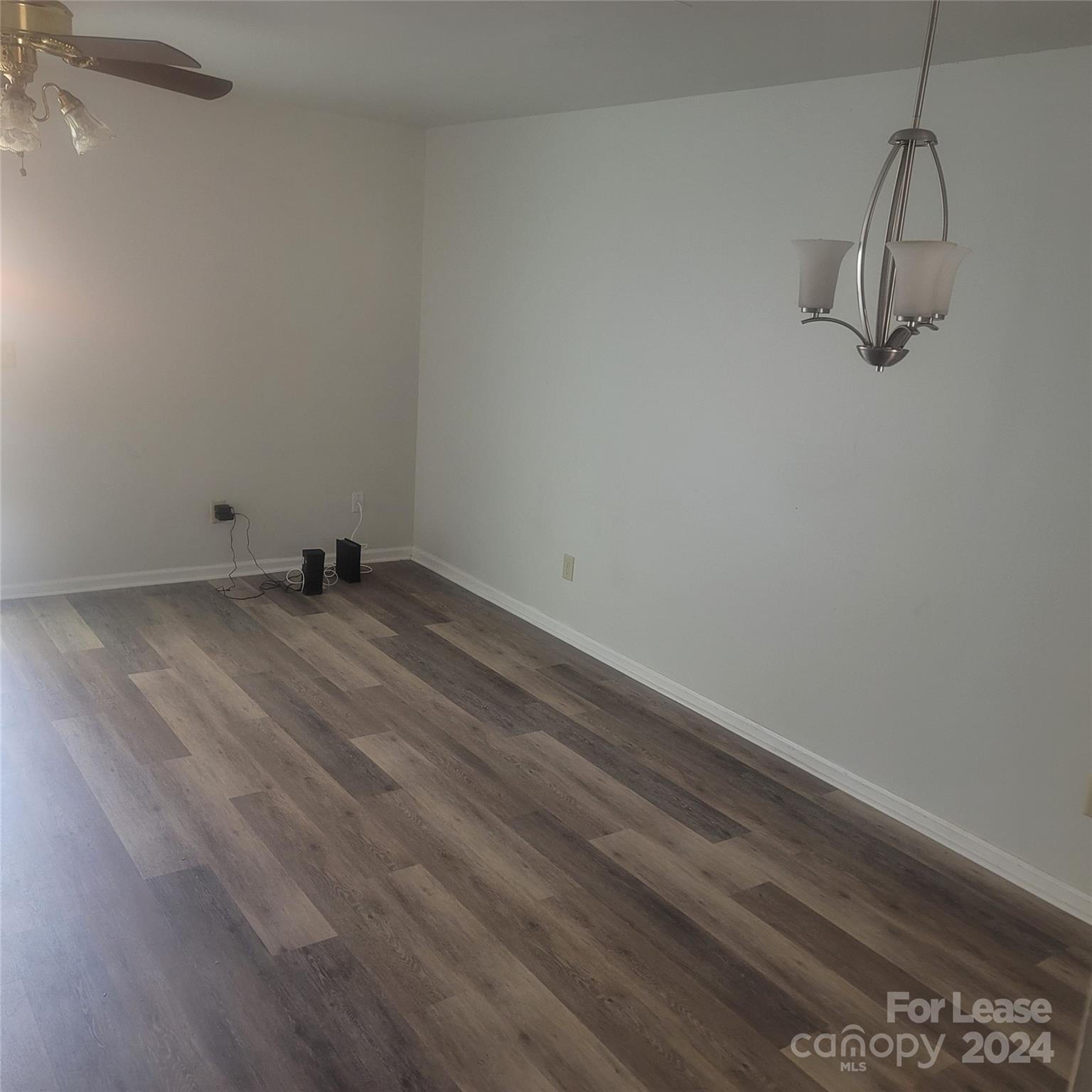 Grenelefe Village - Residential Lease