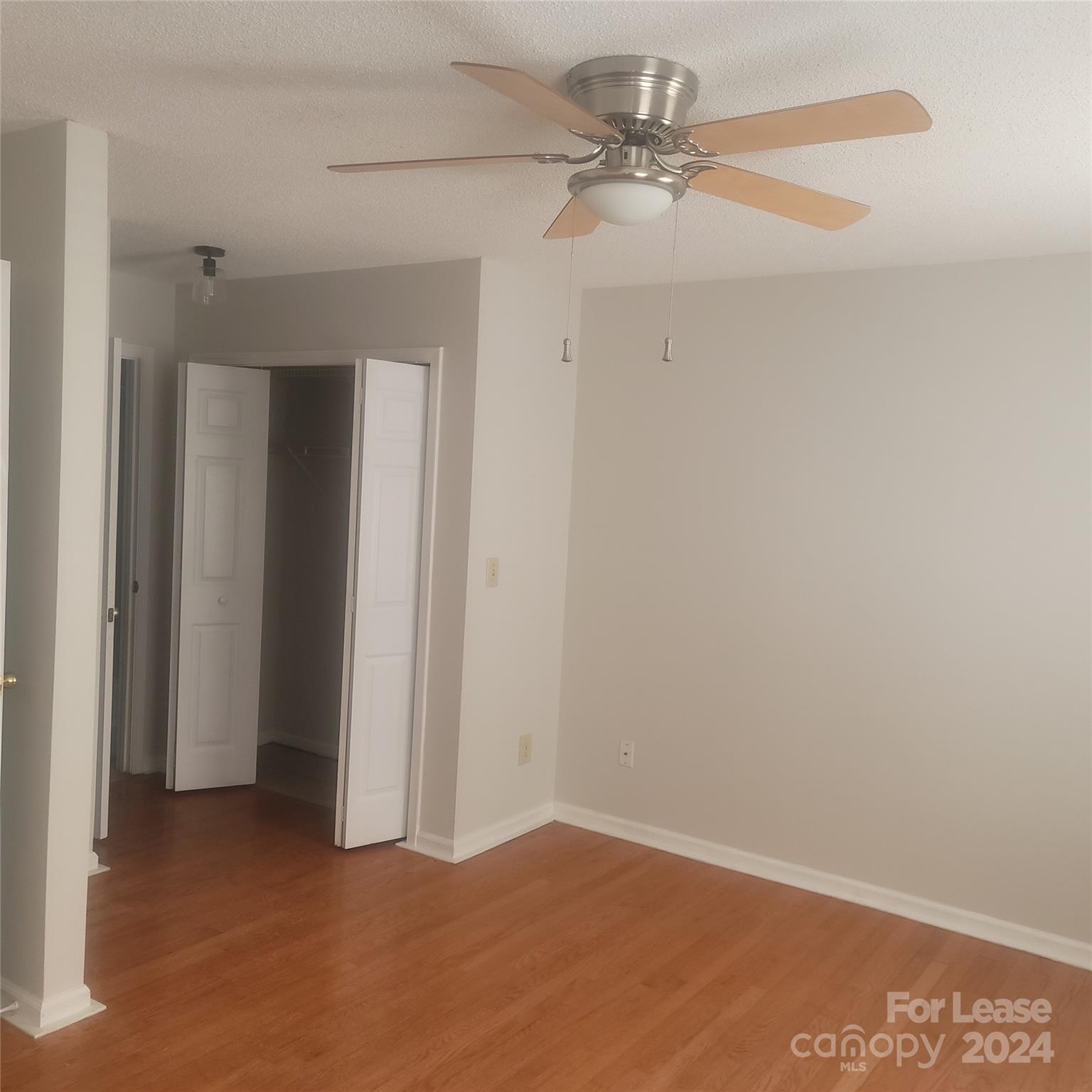 Grenelefe Village - Residential Lease