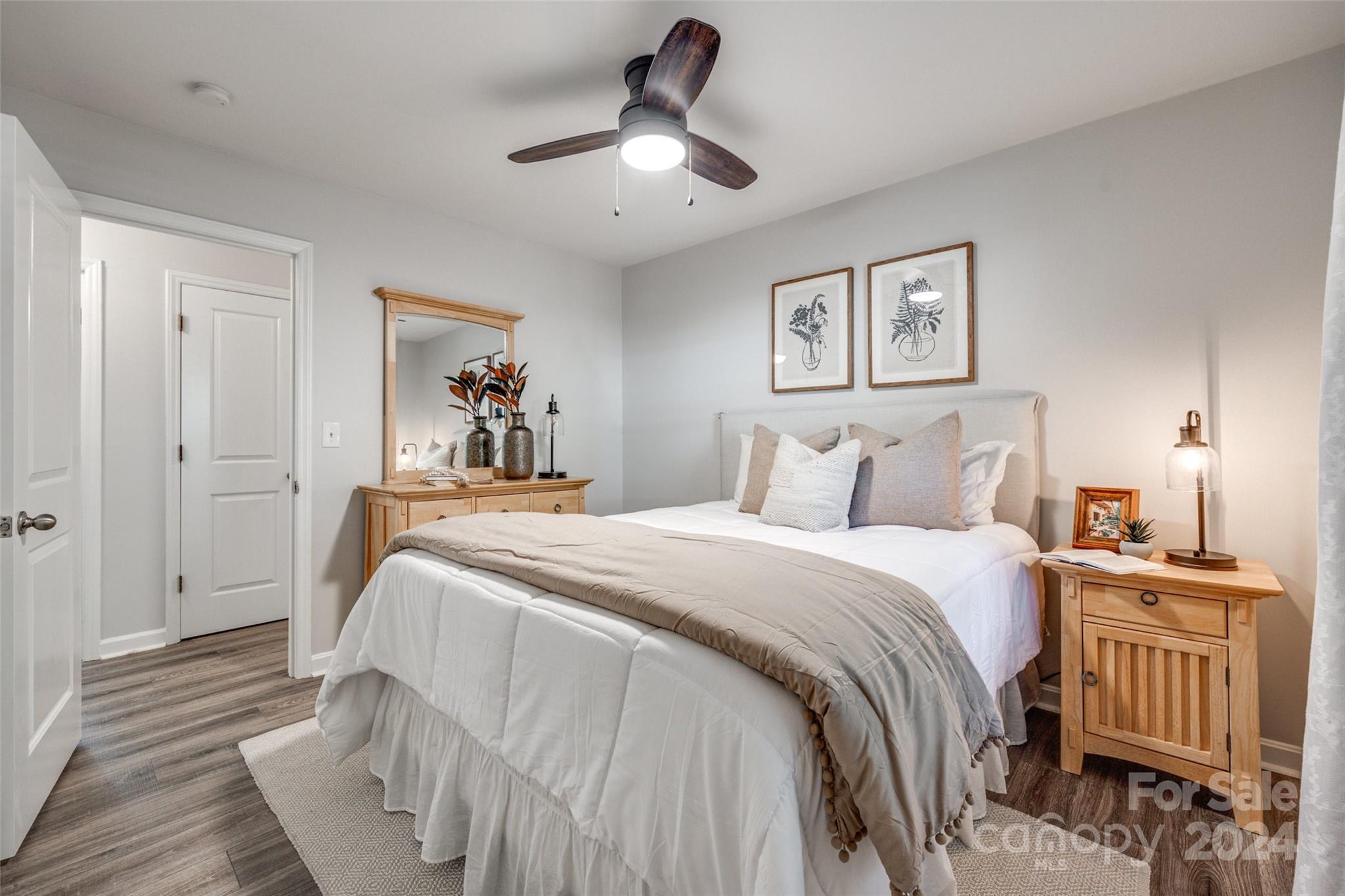 Tega Cay - Residential