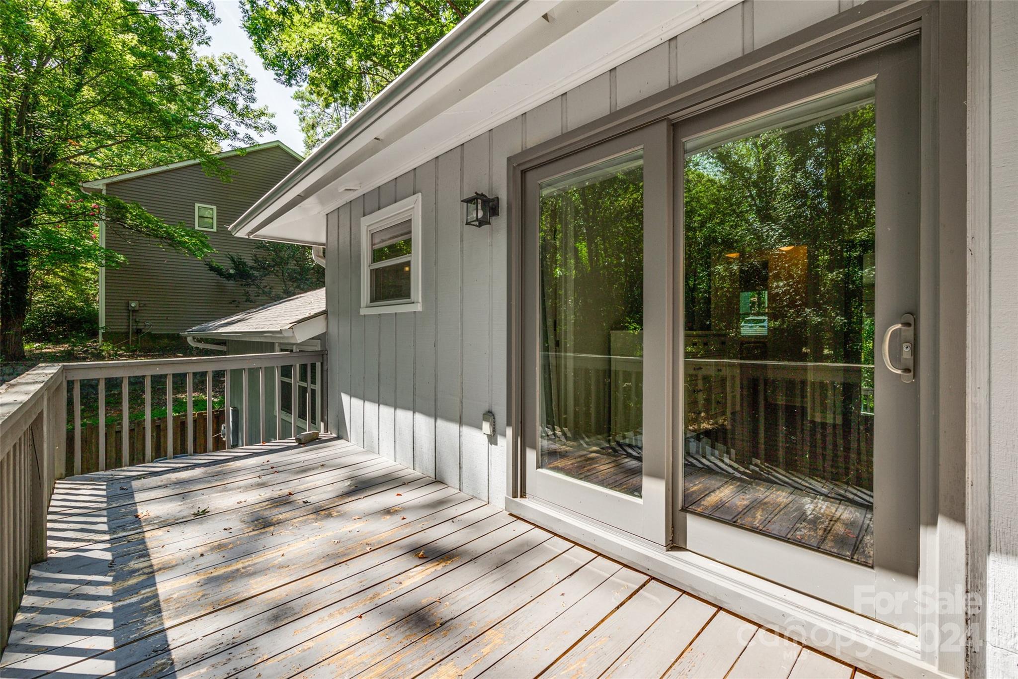 Tega Cay - Residential