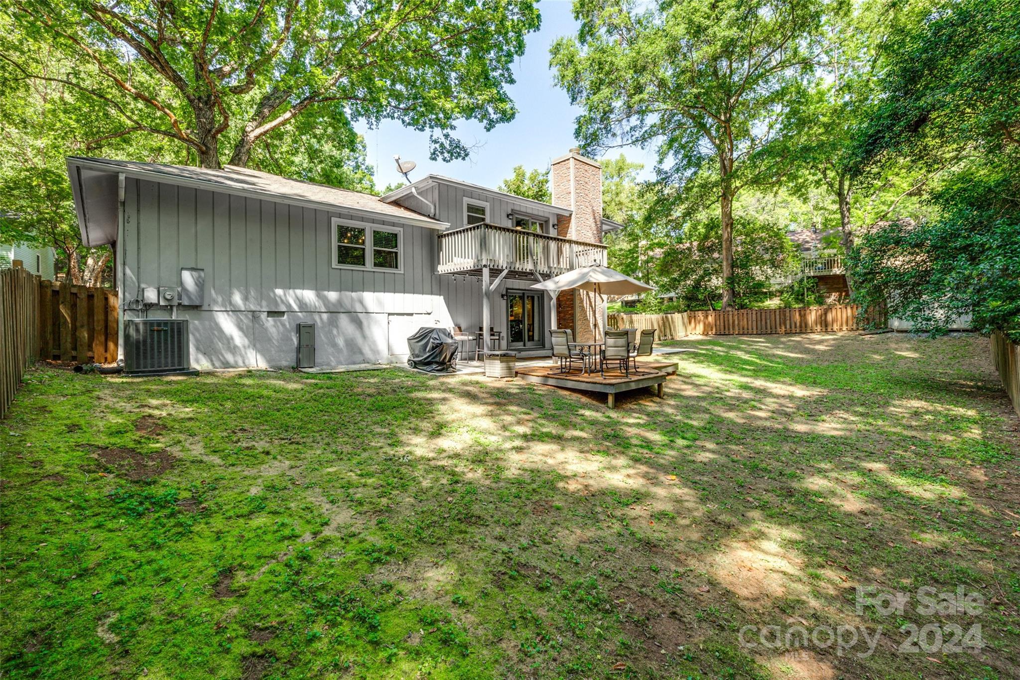 Tega Cay - Residential