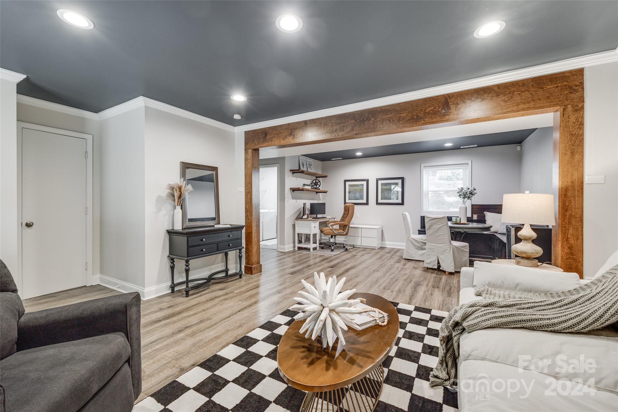 Tega Cay - Residential