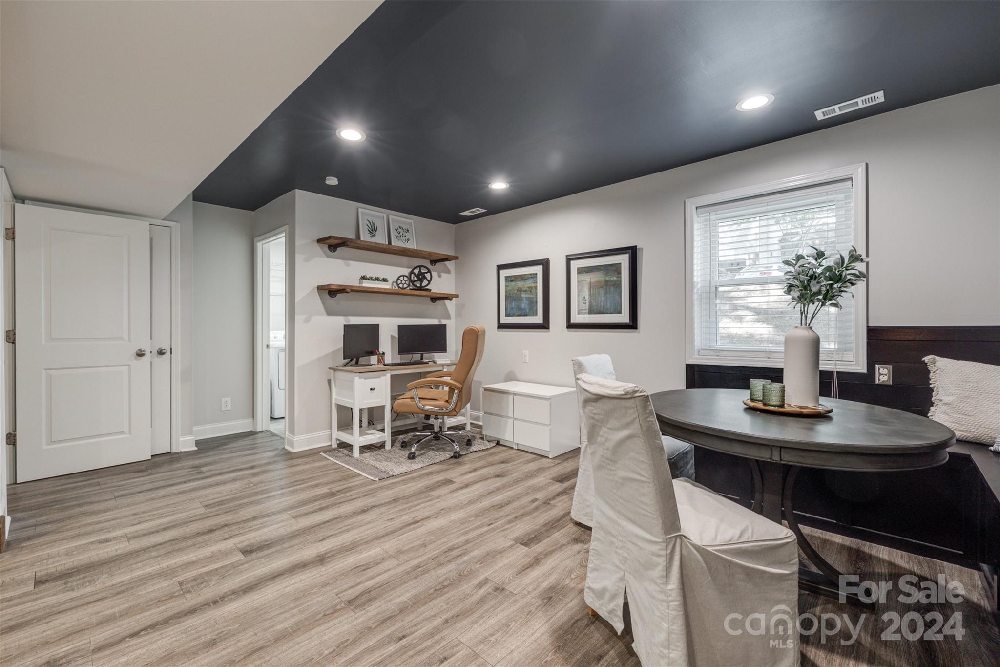 Tega Cay - Residential