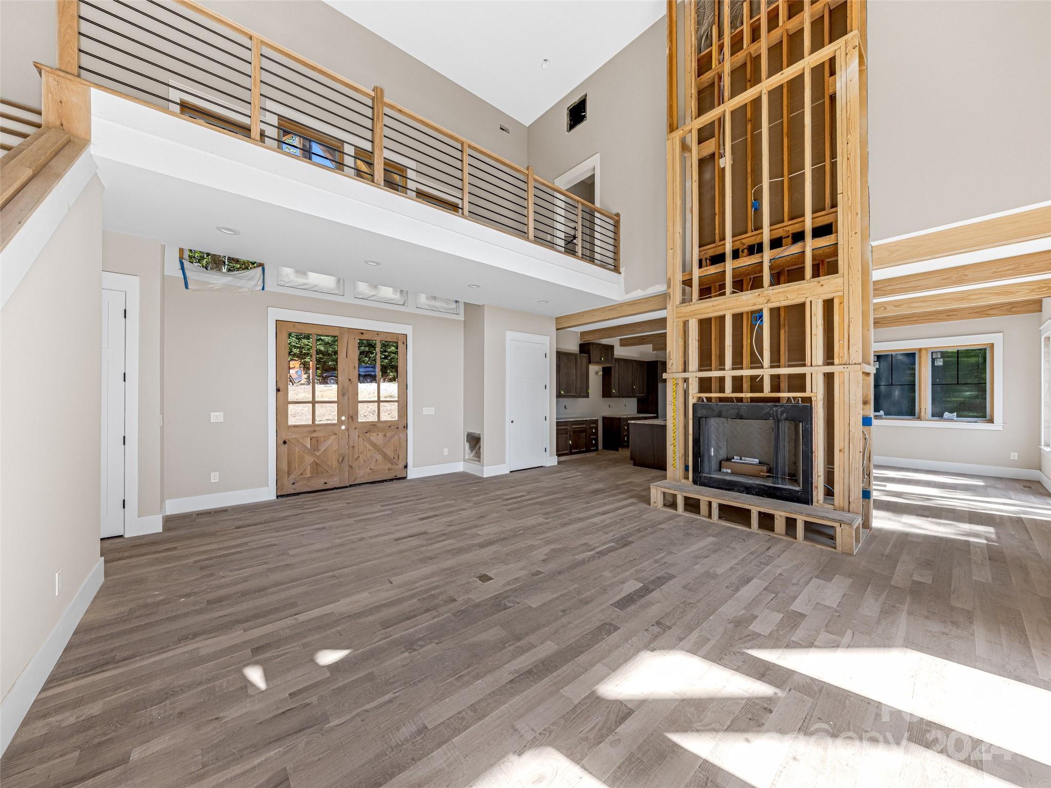 Pinnacle Falls - Residential