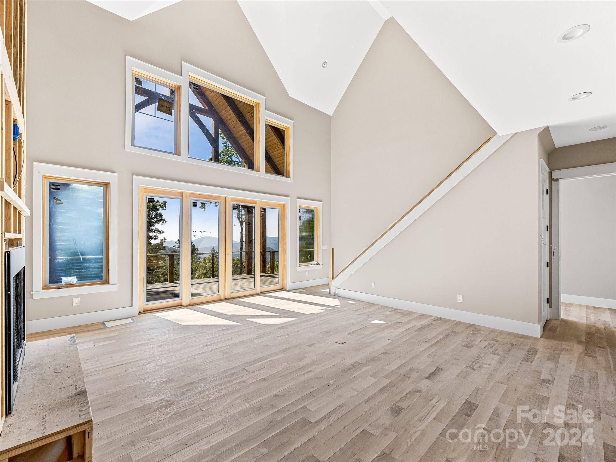 Pinnacle Falls - Residential