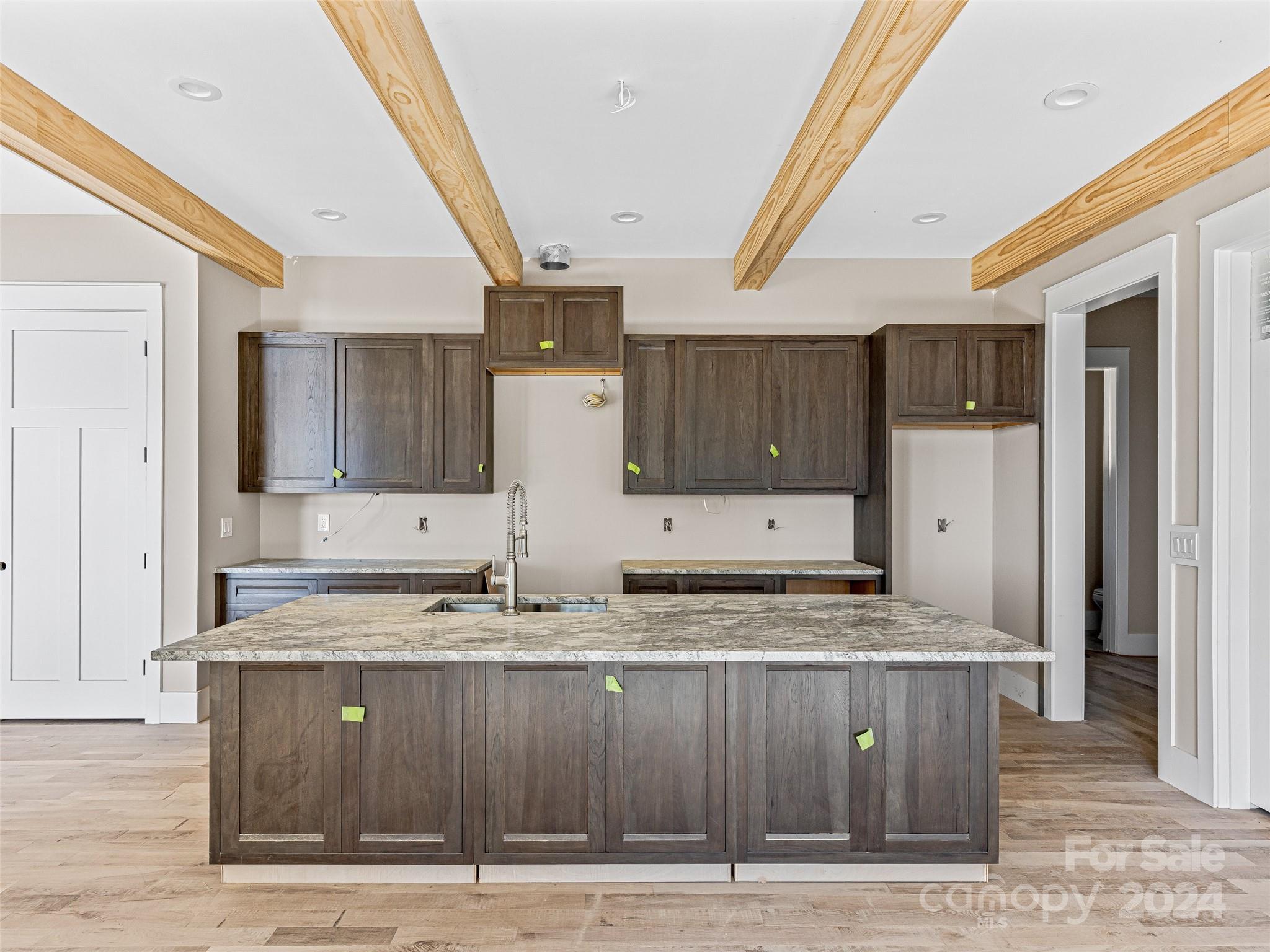 Pinnacle Falls - Residential