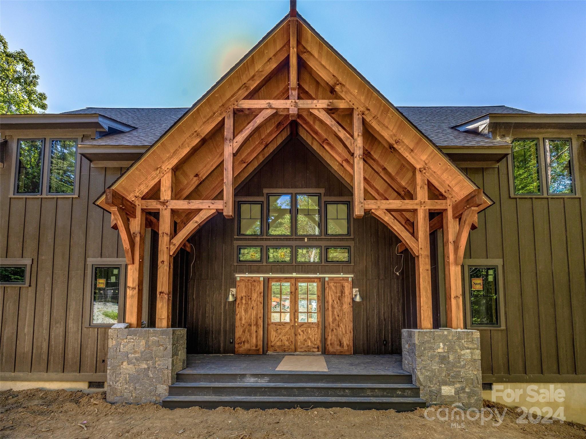 Pinnacle Falls - Residential