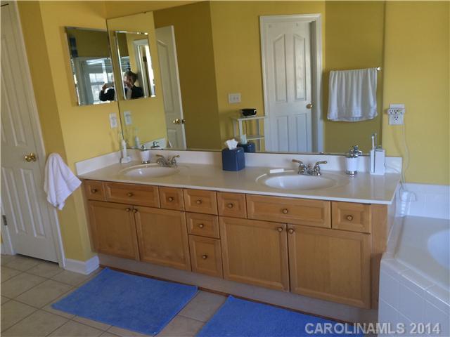 Ballantyne Meadows - Residential