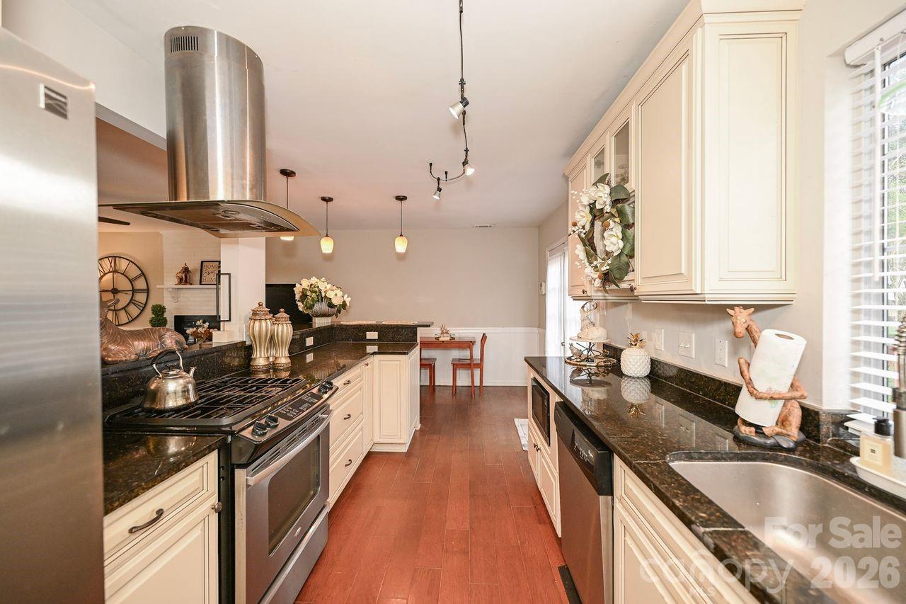 Raintree - Residential