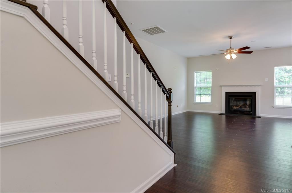 Hallmark Glen - Residential