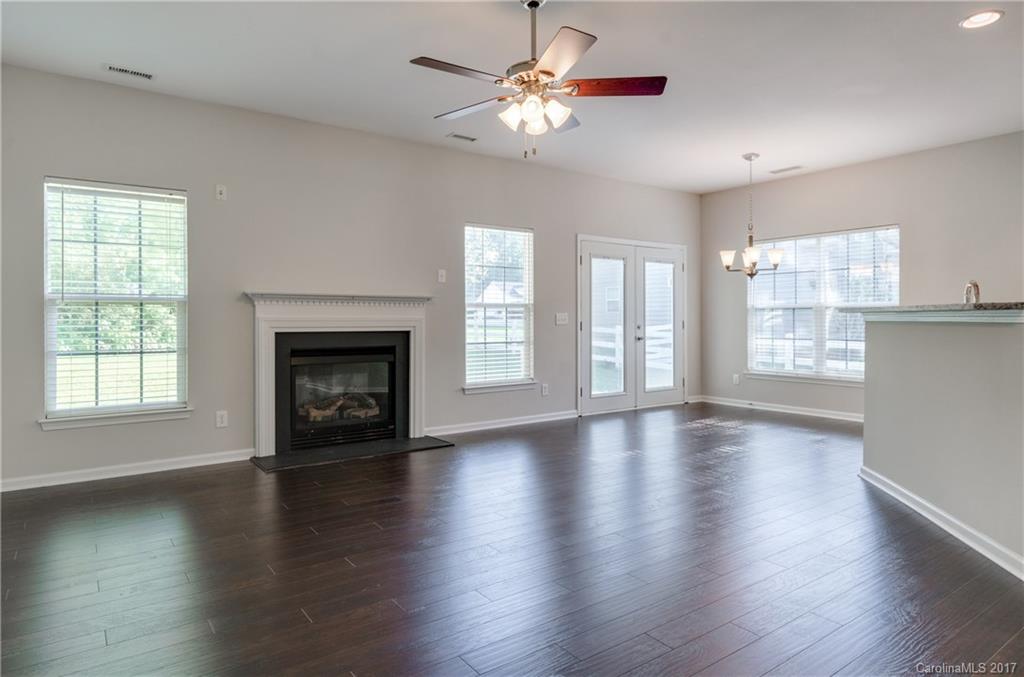 Hallmark Glen - Residential