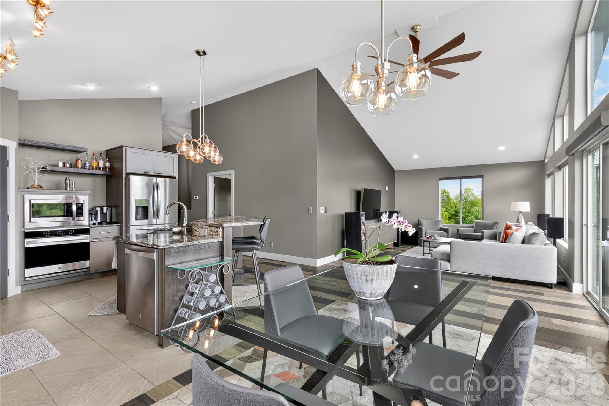 Boyleston Ridge - Residential