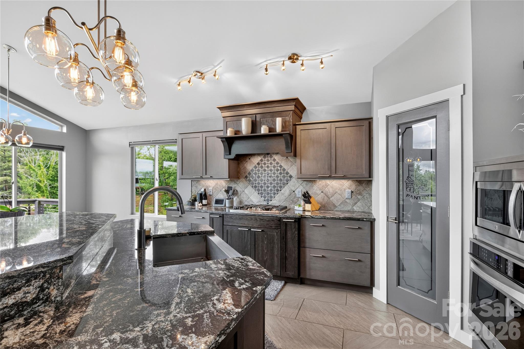 Boyleston Ridge - Residential