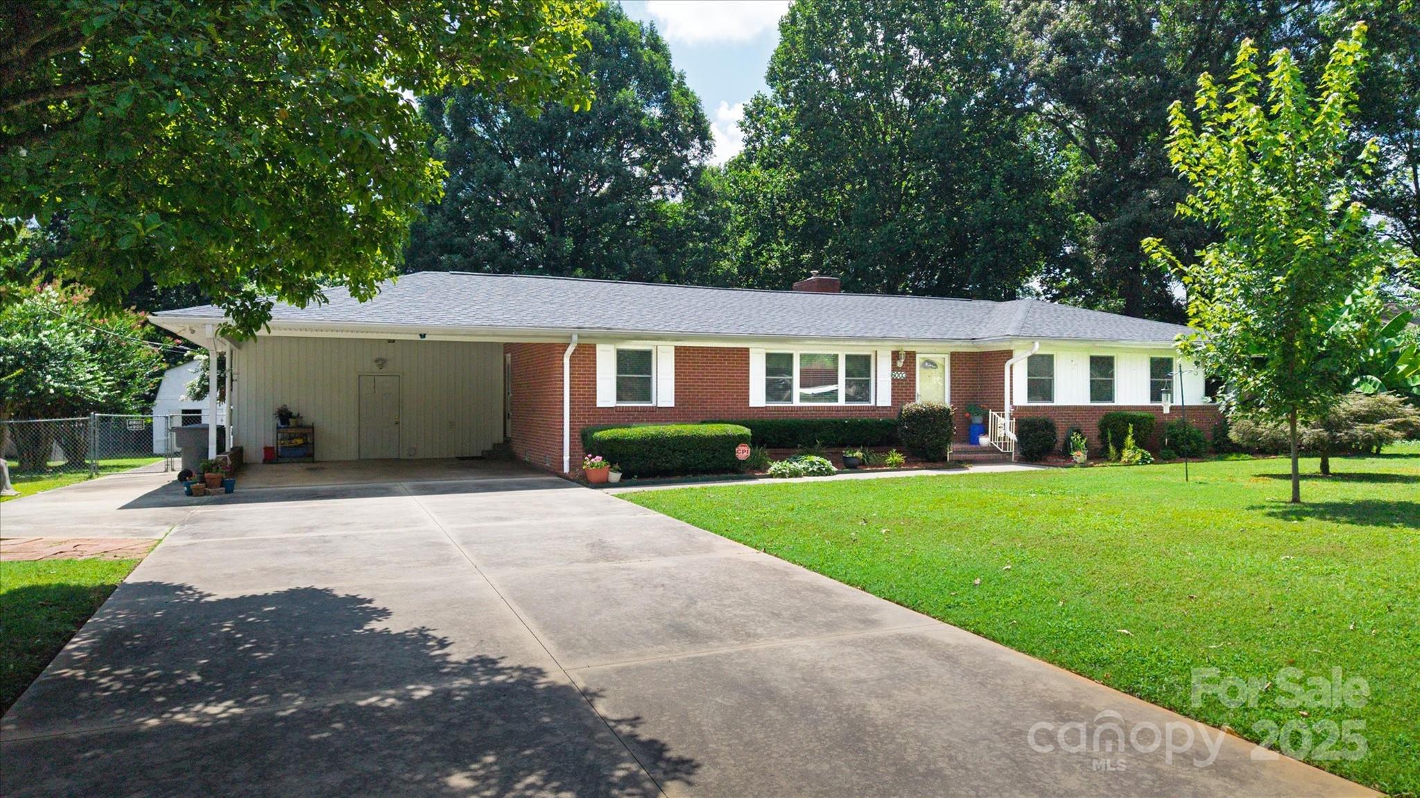 6003 Woodbridge Road