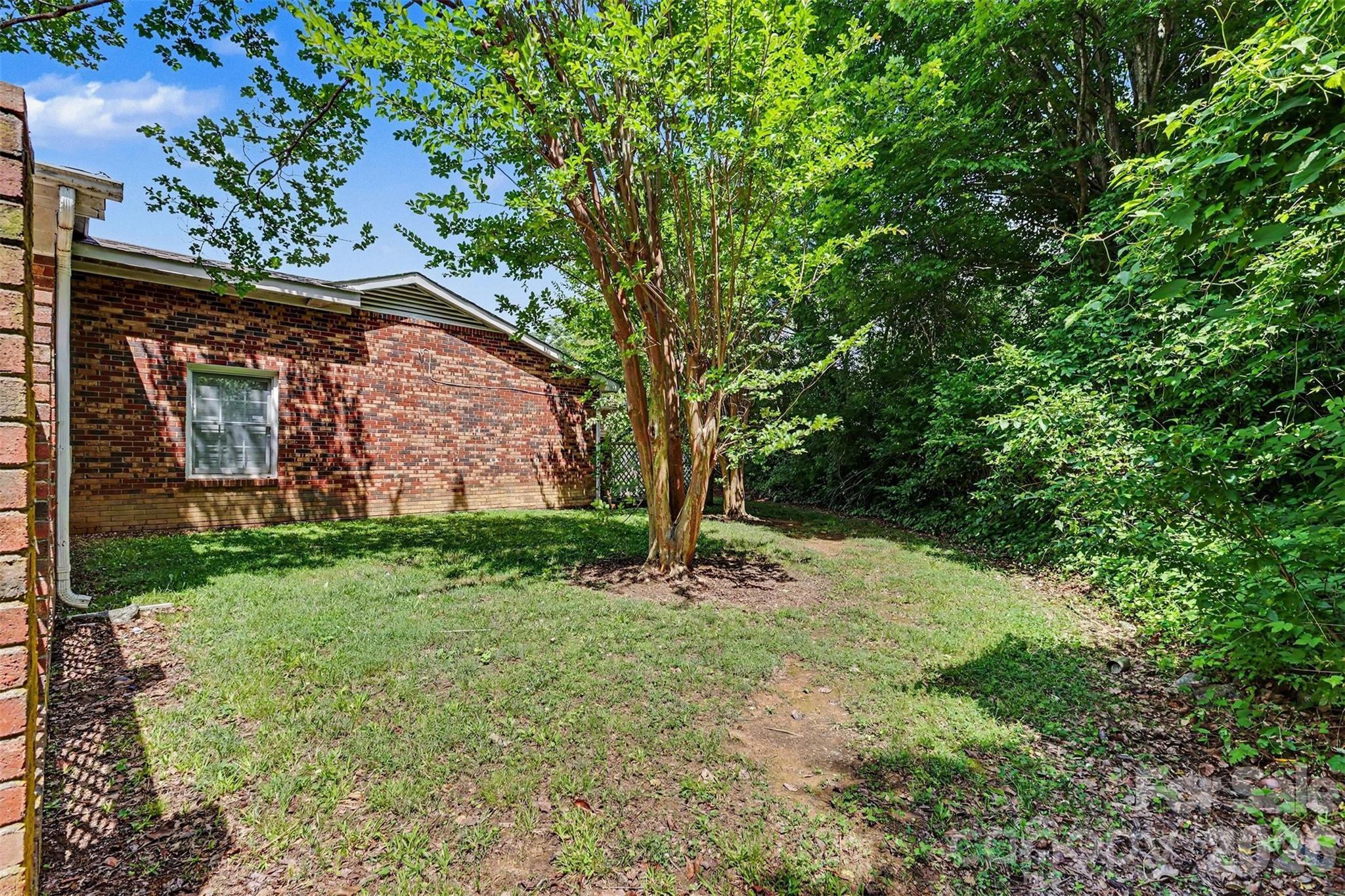 Merritt on Floyd - Residential