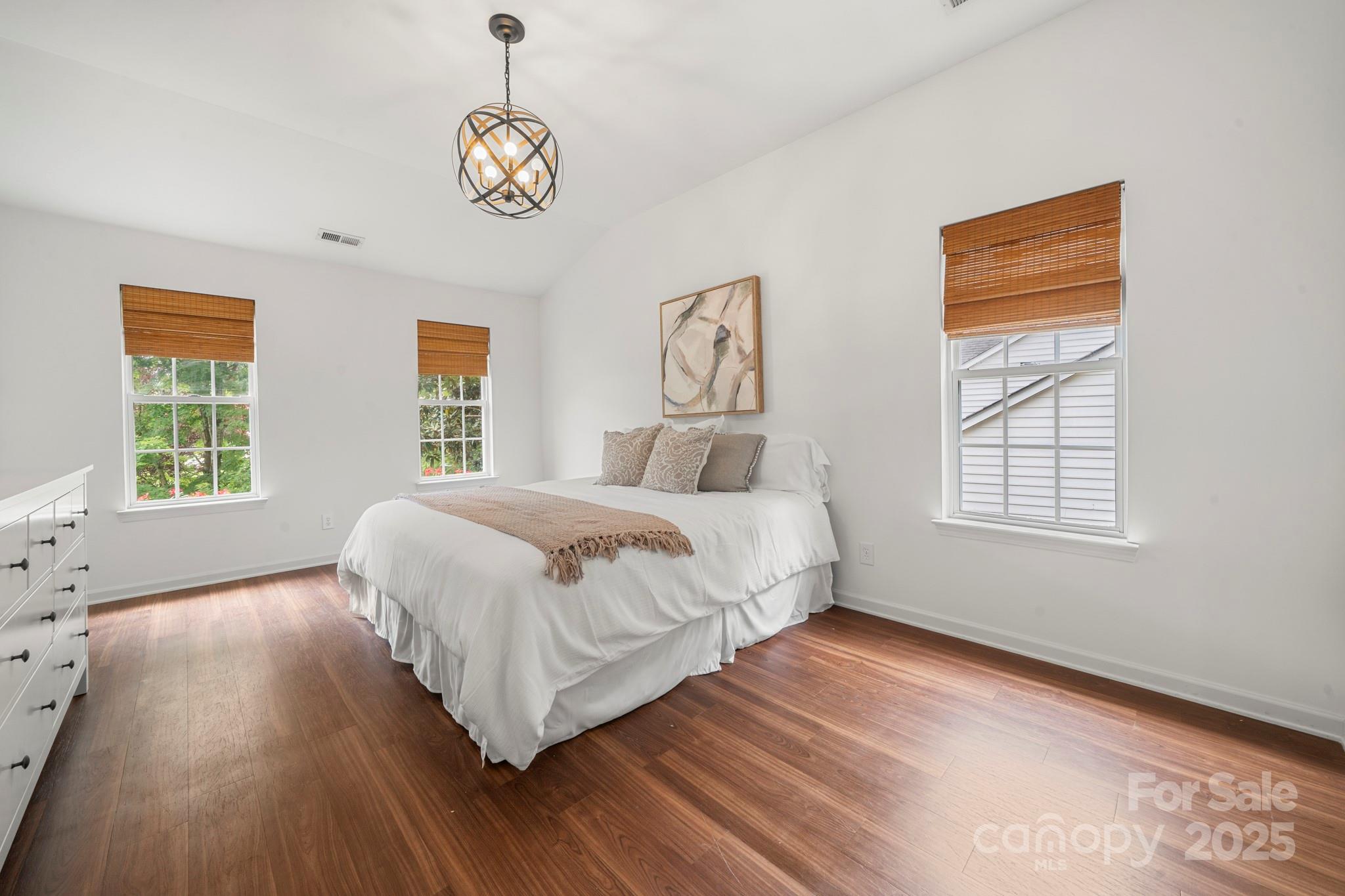 Ellington Park - Residential