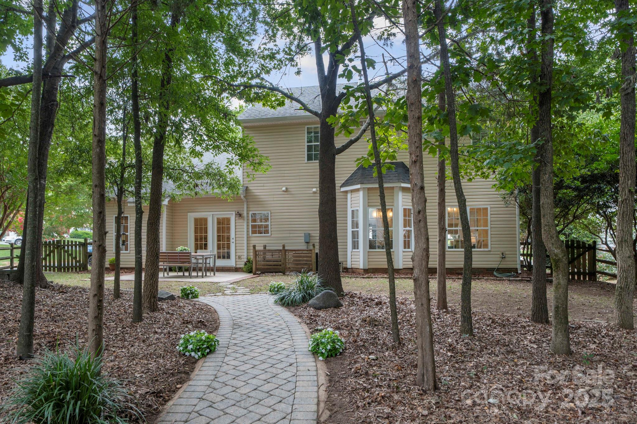 Ellington Park - Residential