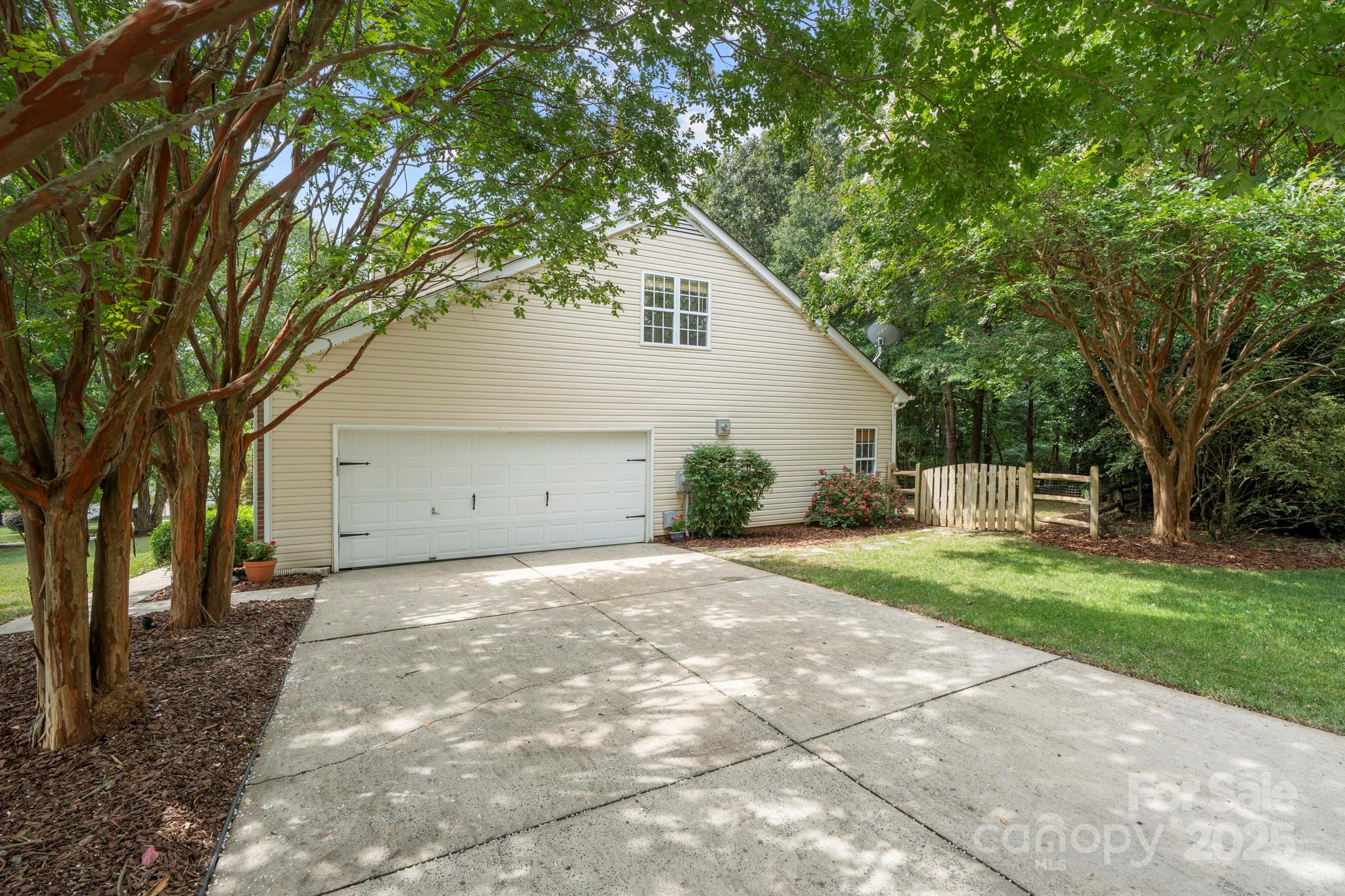 Ellington Park - Residential