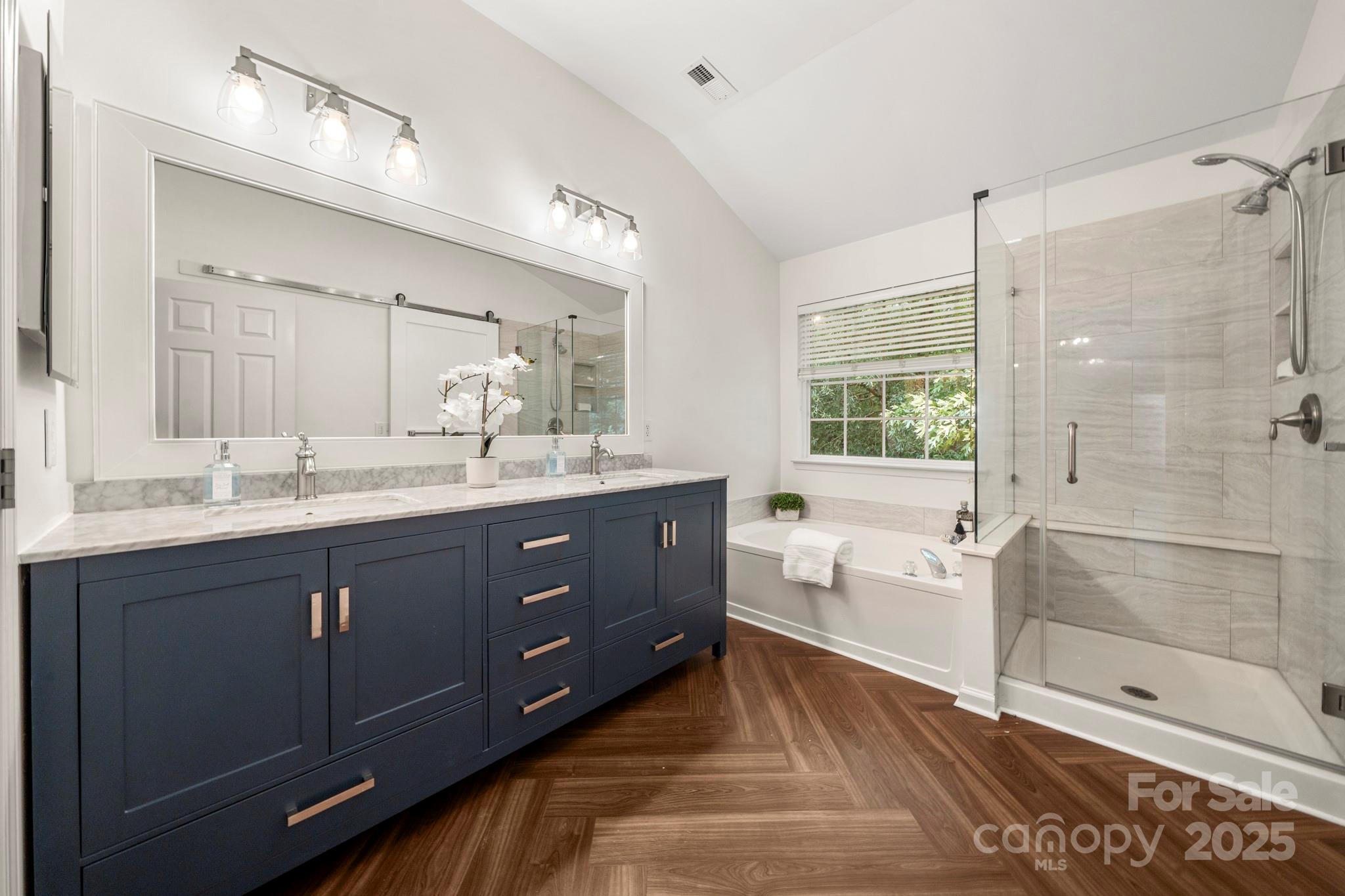 Ellington Park - Residential