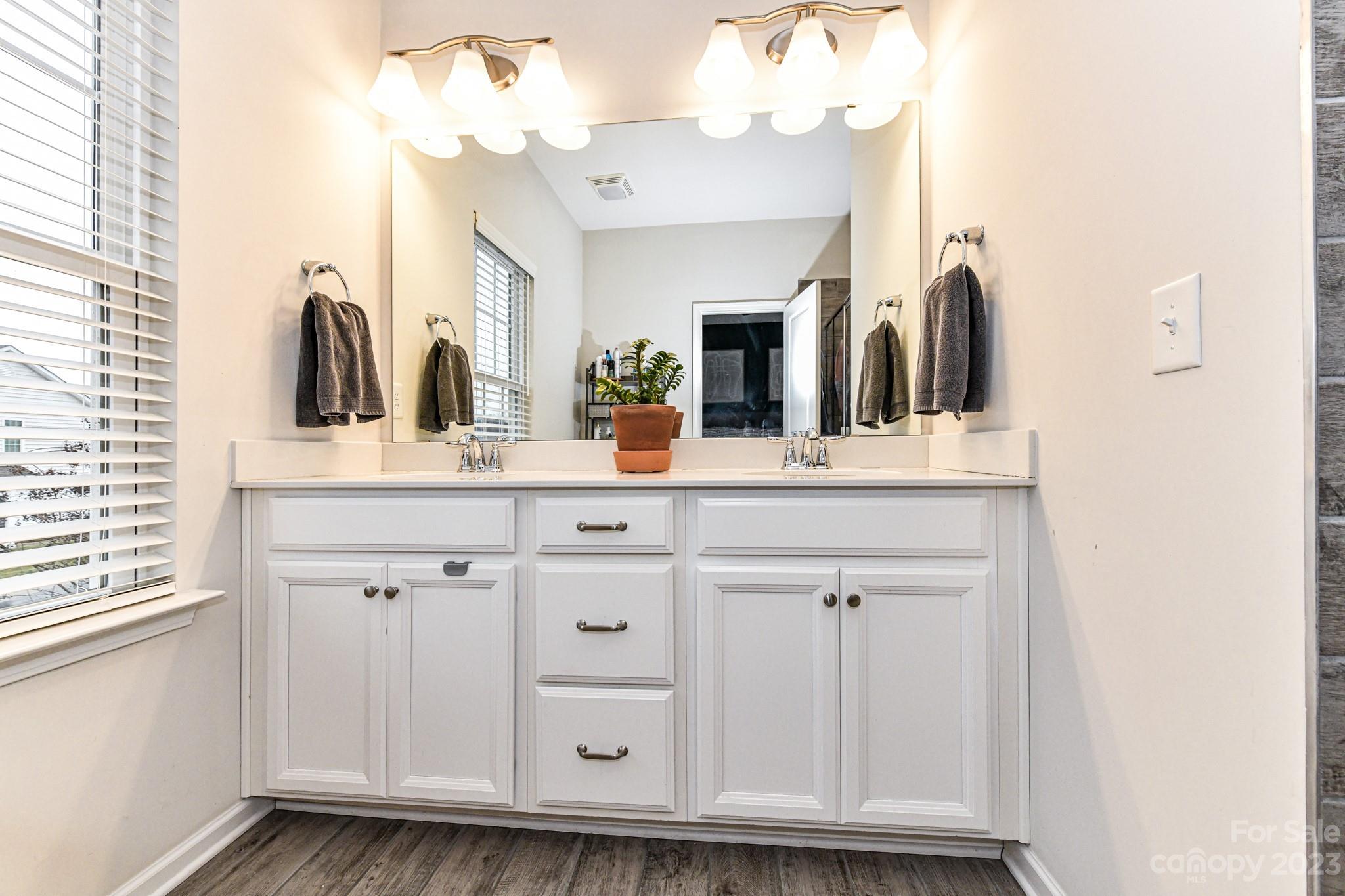 Waters Edge - Residential