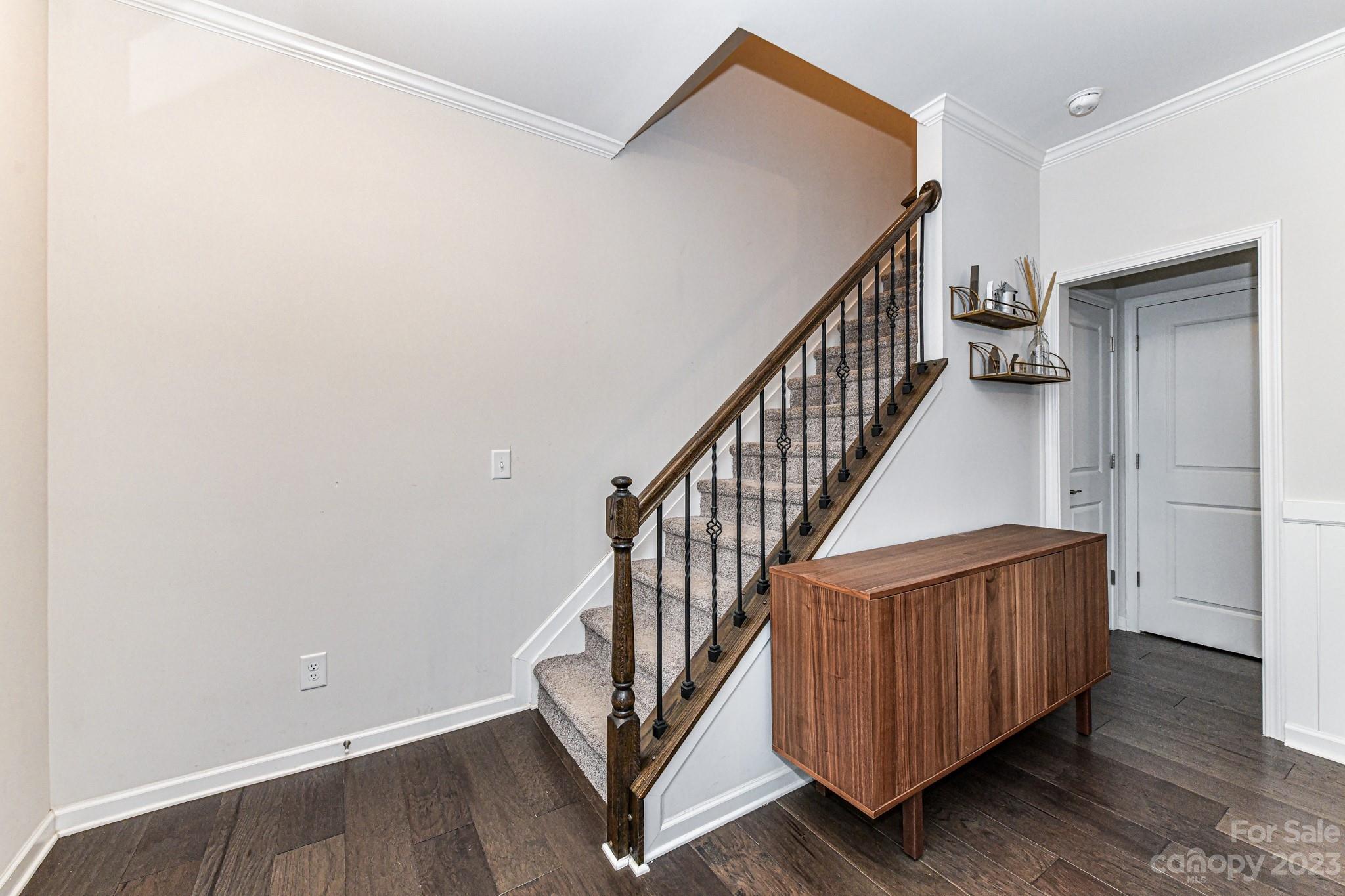 Waters Edge - Residential