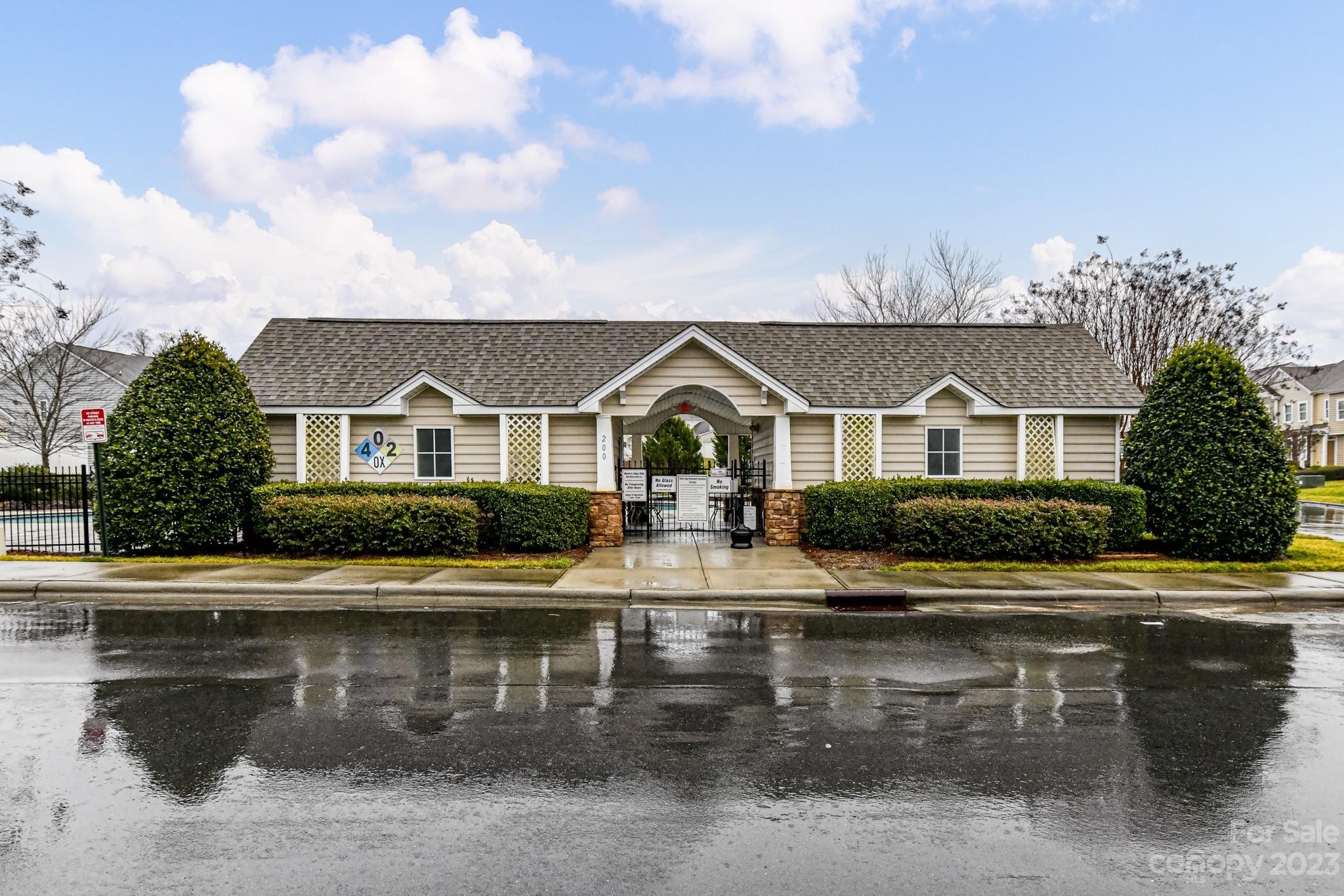 Waters Edge - Residential