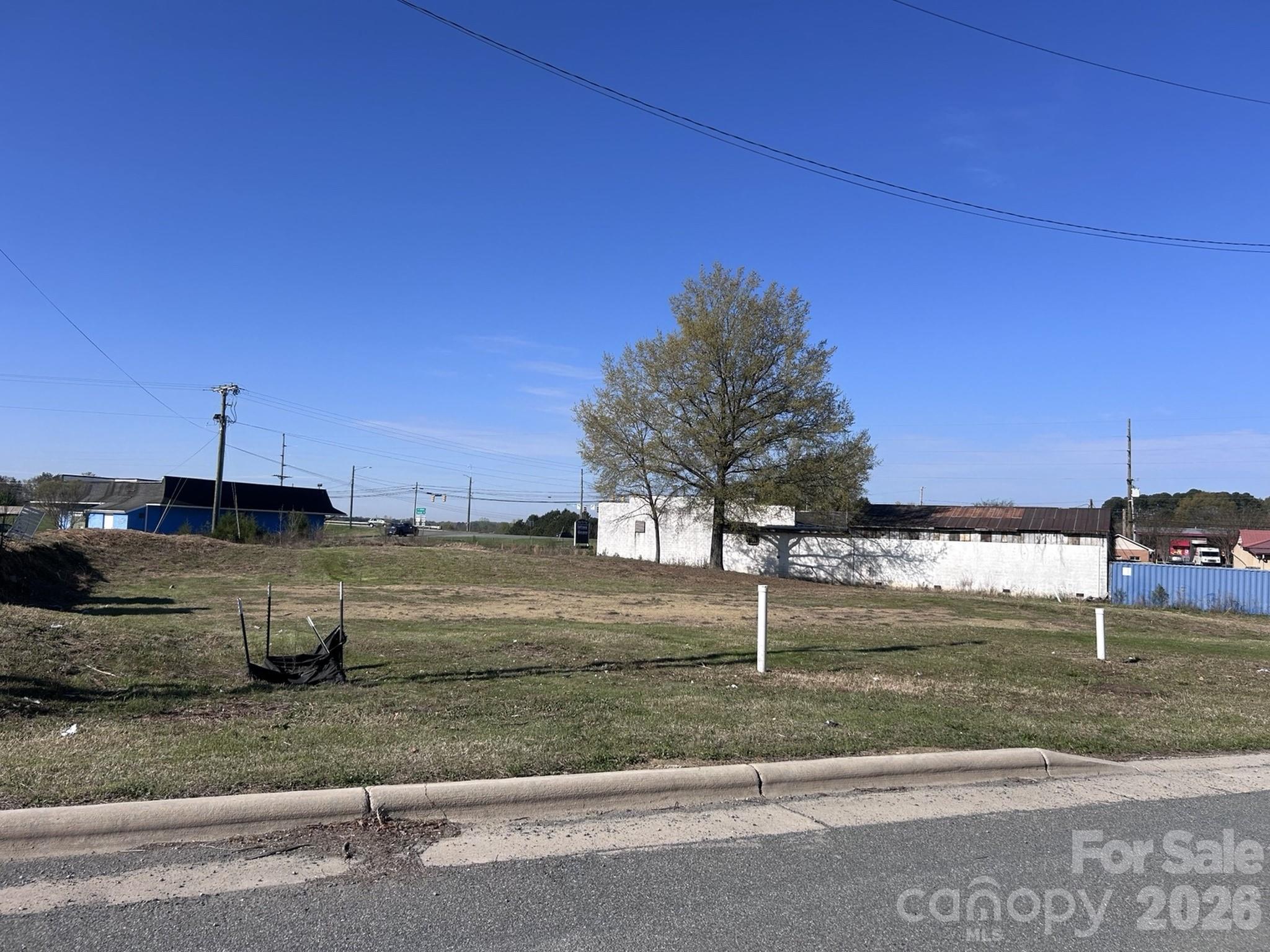 832 Kathryn Drive SE
