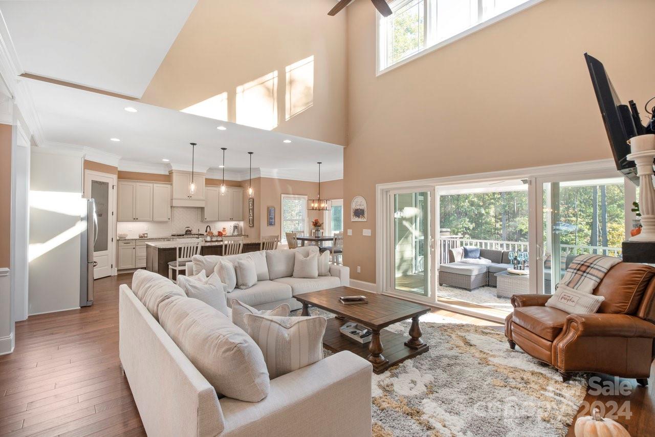 Woodleaf - Residential