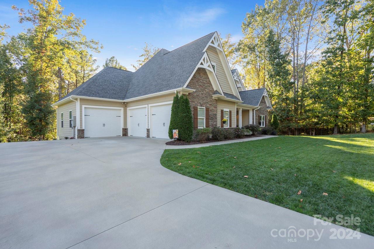 Woodleaf - Residential
