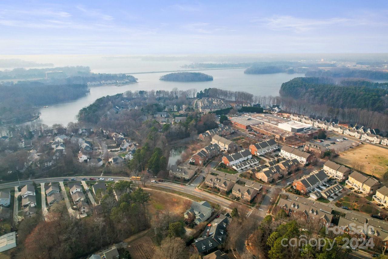 Woodleaf - Residential