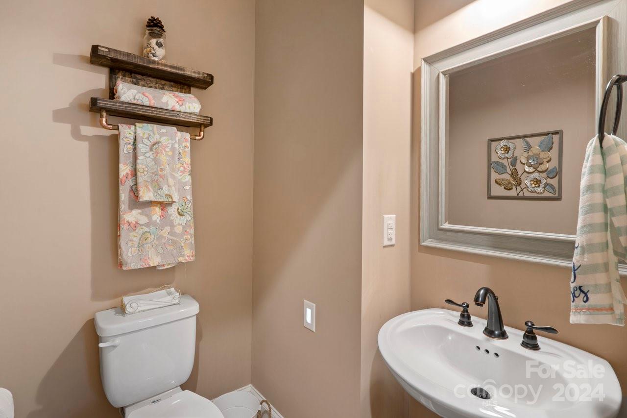 Woodleaf - Residential