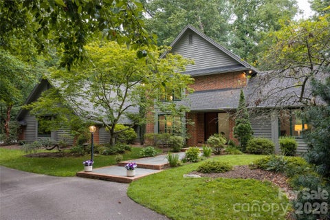 Photo of 12 Stuyvesant Crescent, Asheville, NC 28803 (MLS # 4405416)