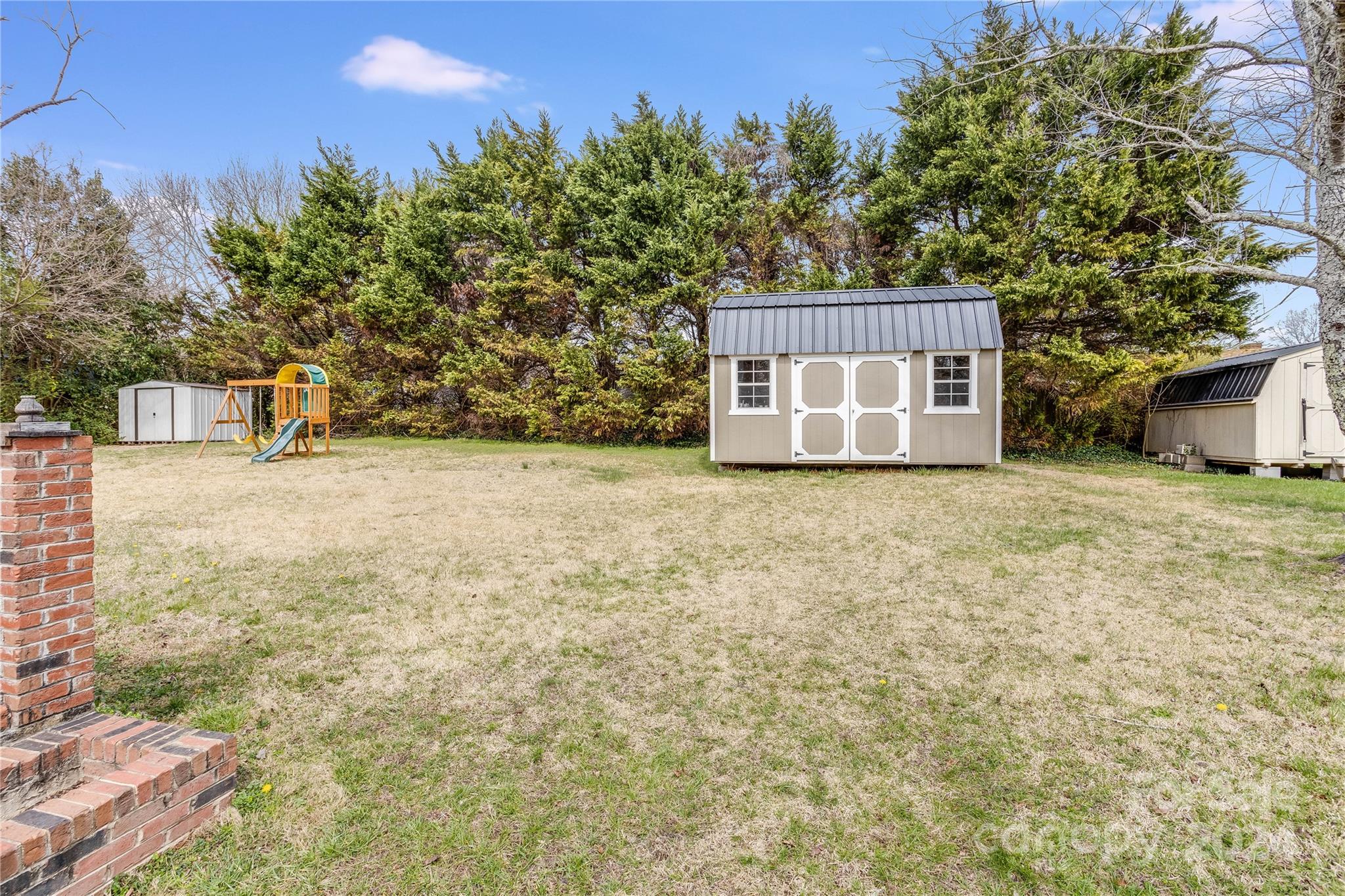 Fallsview Estates - Residential