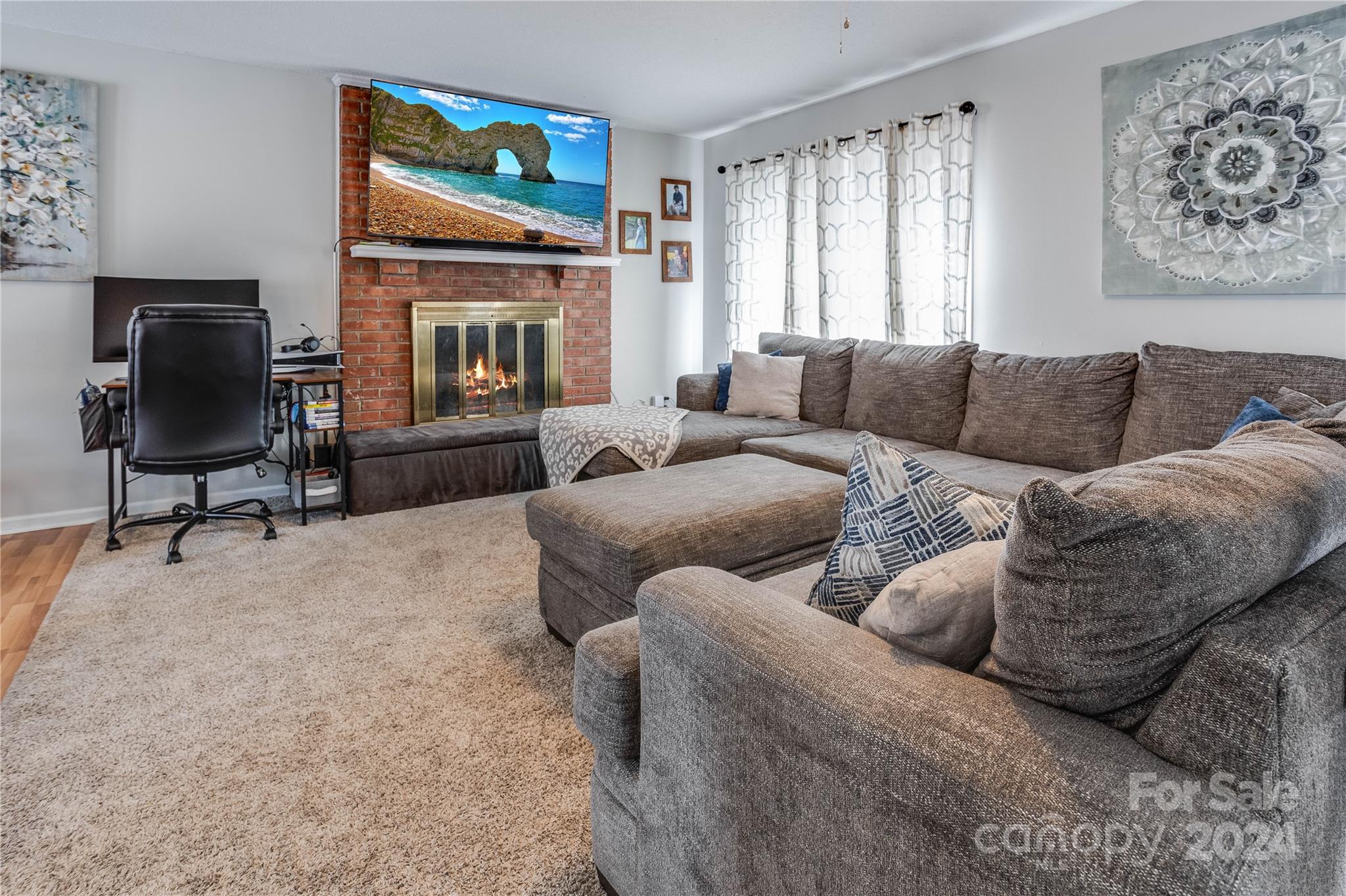 Fallsview Estates - Residential