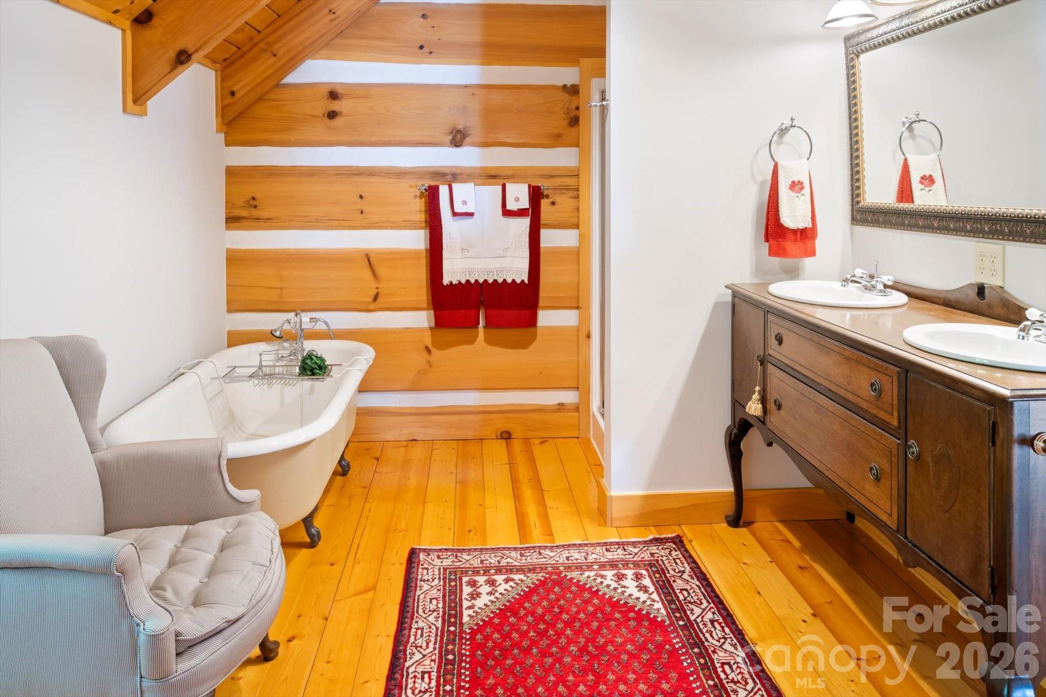 Gateway Mountain - Residential