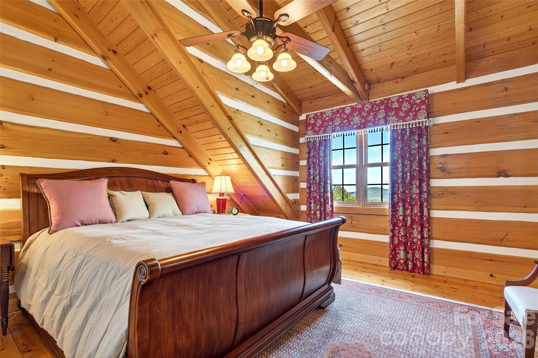 Gateway Mountain - Residential