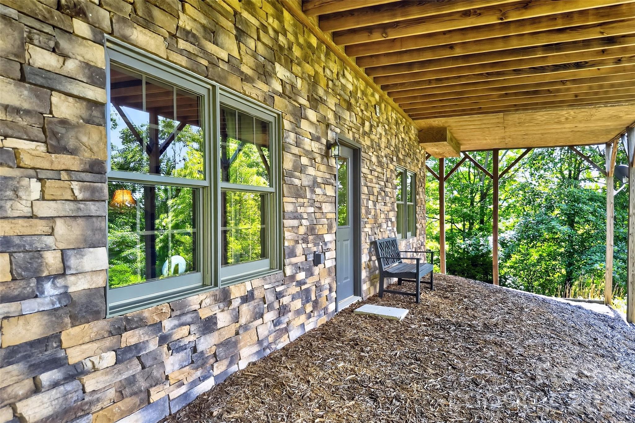 Gateway Mountain - Residential