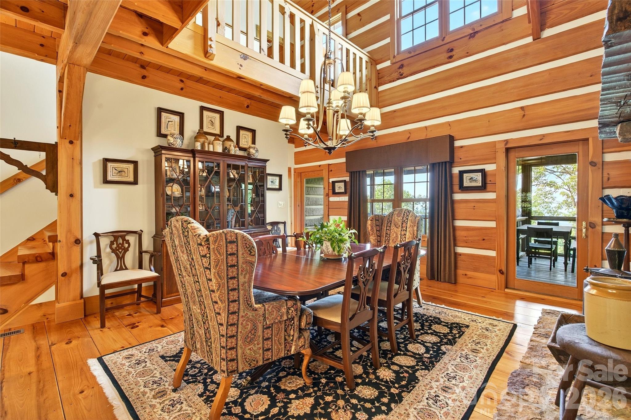 Gateway Mountain - Residential